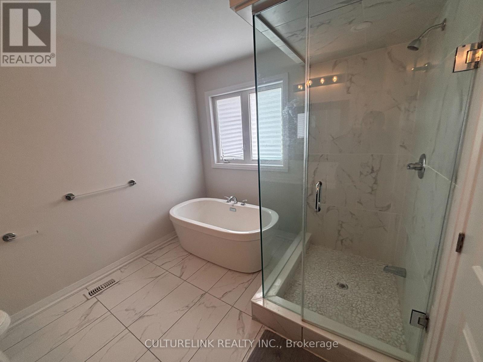 1426 Stovell Crescent, Innisfil (Lefroy), Ontario  L0L 1W0 - Photo 29 - N12929070