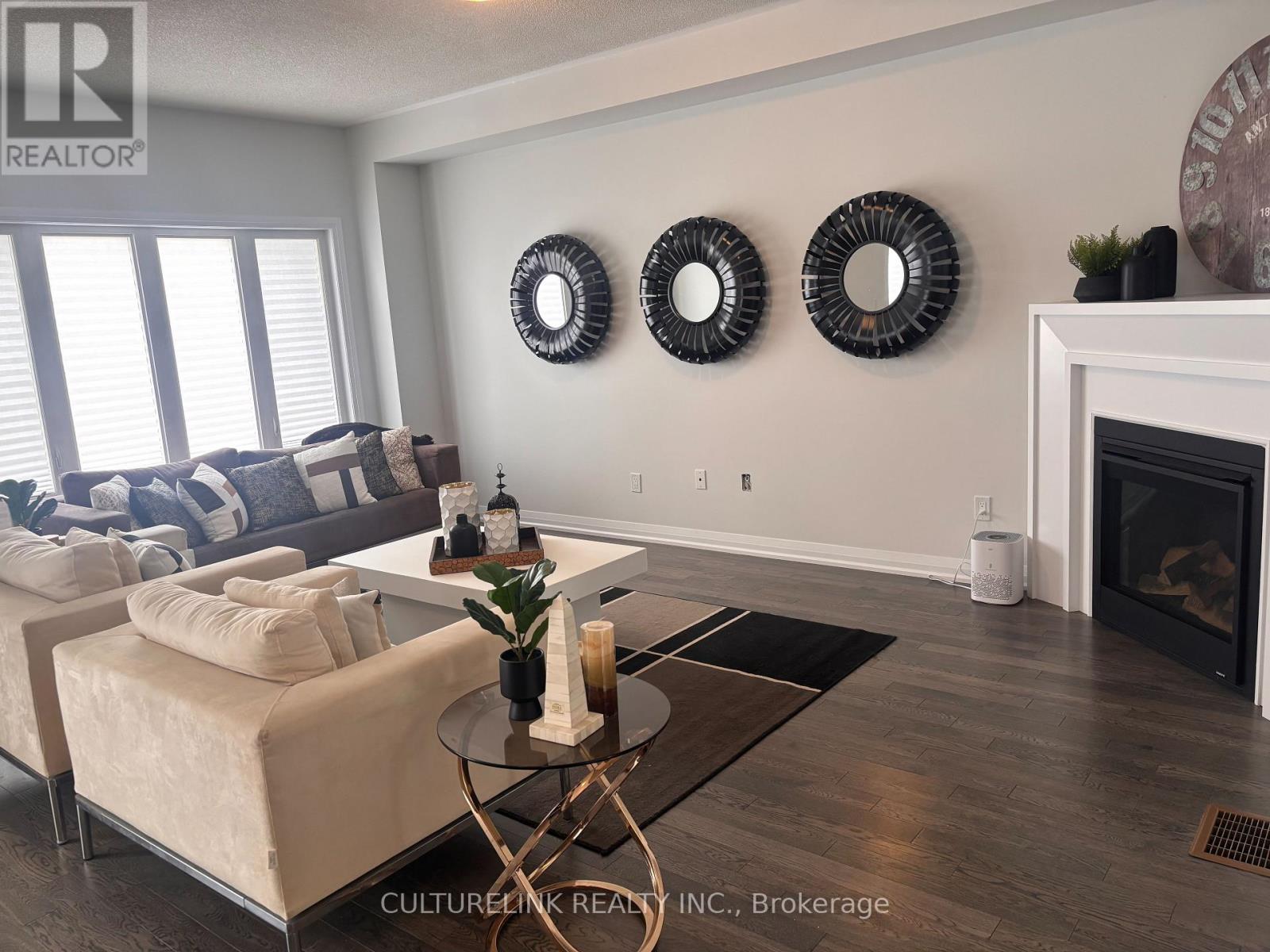 1426 Stovell Crescent, Innisfil (Lefroy), Ontario  L0L 1W0 - Photo 7 - N12929070