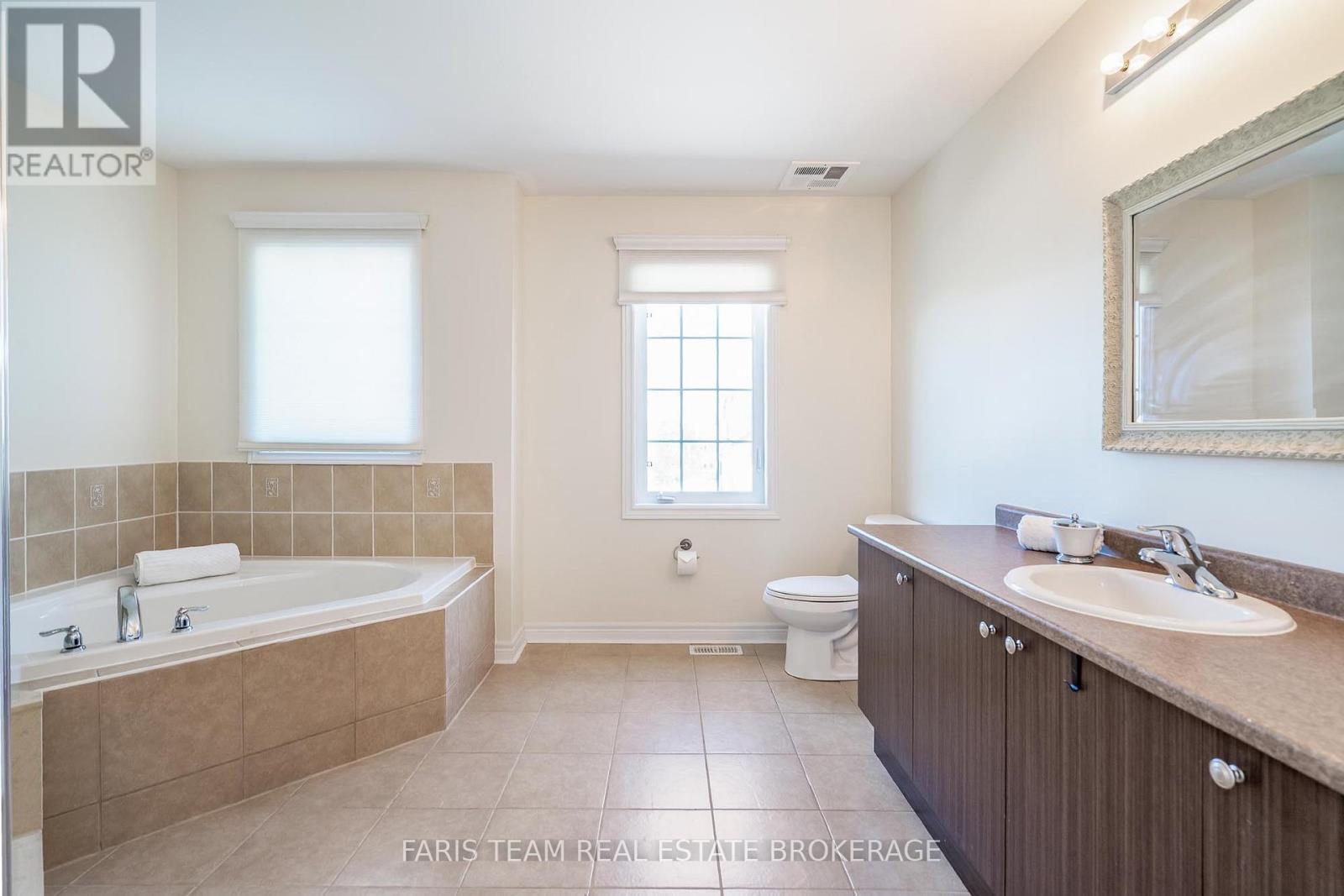 26 Barrington Trail, Collingwood, Ontario  L9Y 0G1 - Photo 20 - S12929008