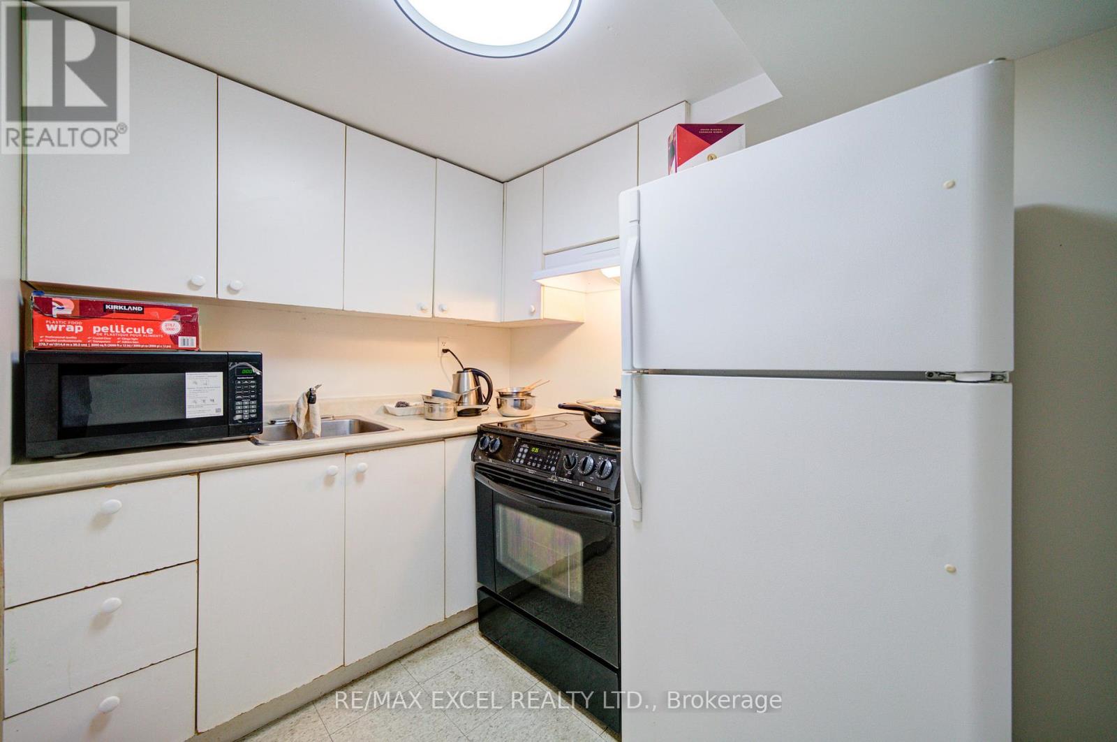 23 Tangmere Crescent, Markham, Ontario  L3R 6Z1 - Photo 38 - N12922170