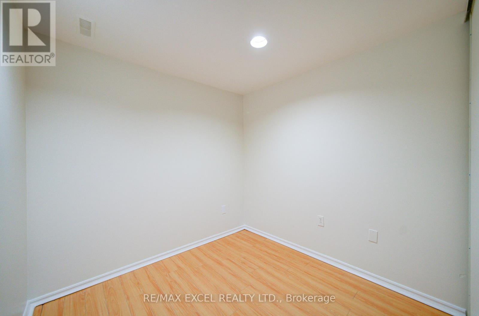 23 Tangmere Crescent, Markham, Ontario  L3R 6Z1 - Photo 41 - N12922170