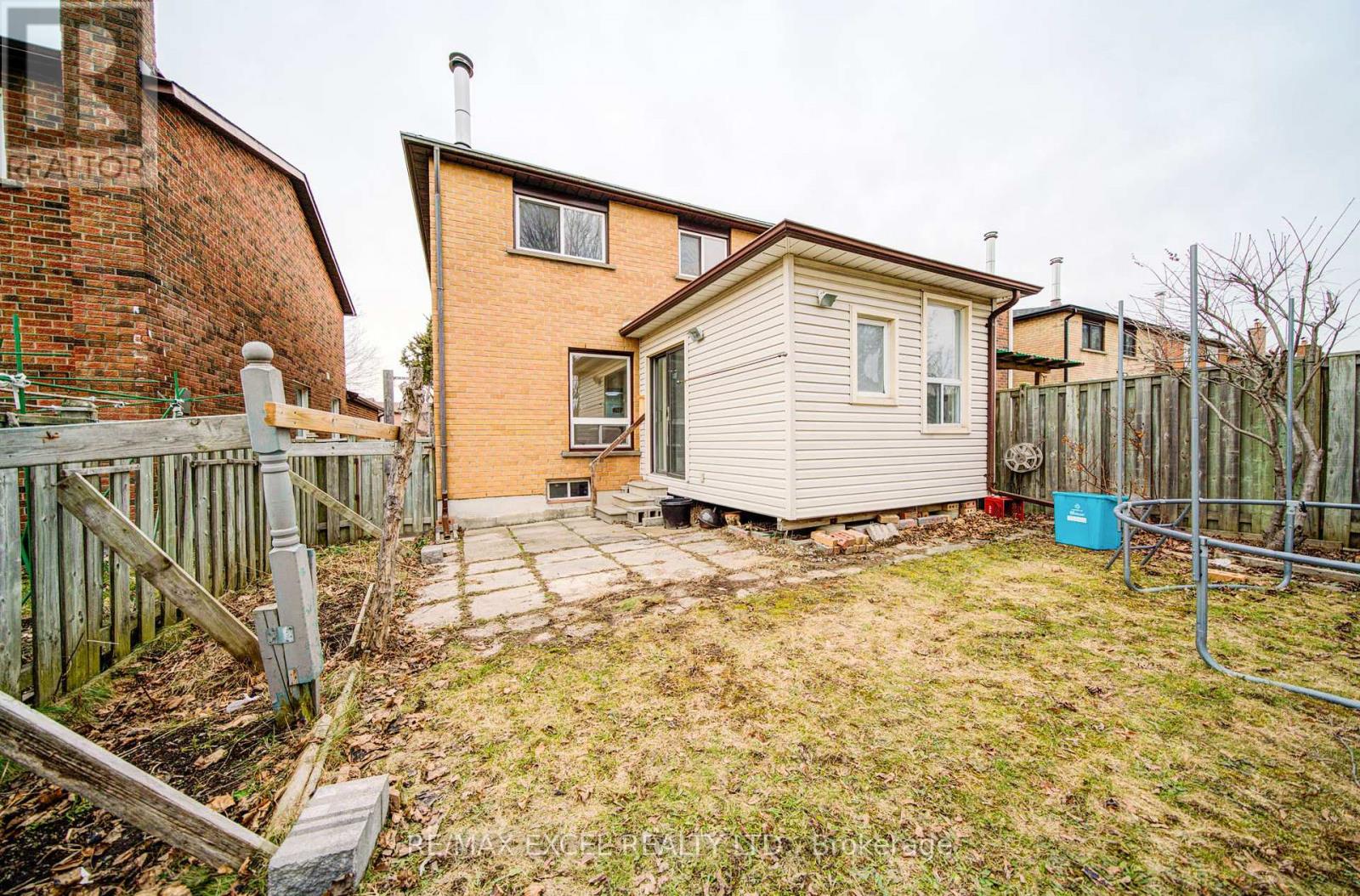 23 Tangmere Crescent, Markham, Ontario  L3R 6Z1 - Photo 46 - N12922170