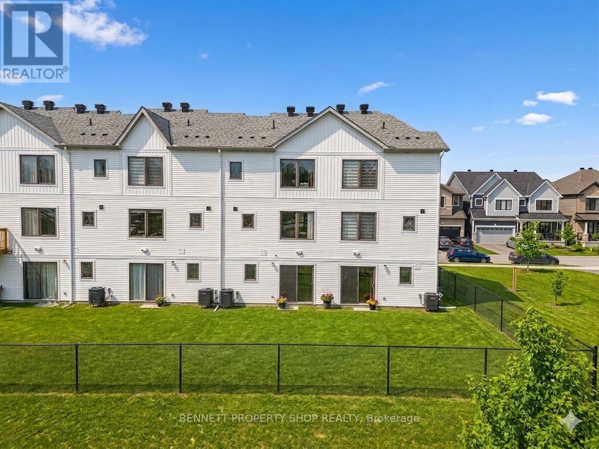 2412 Watercolours Way, Ottawa, Ontario  K2J 7A9 - Photo 16 - X12926764