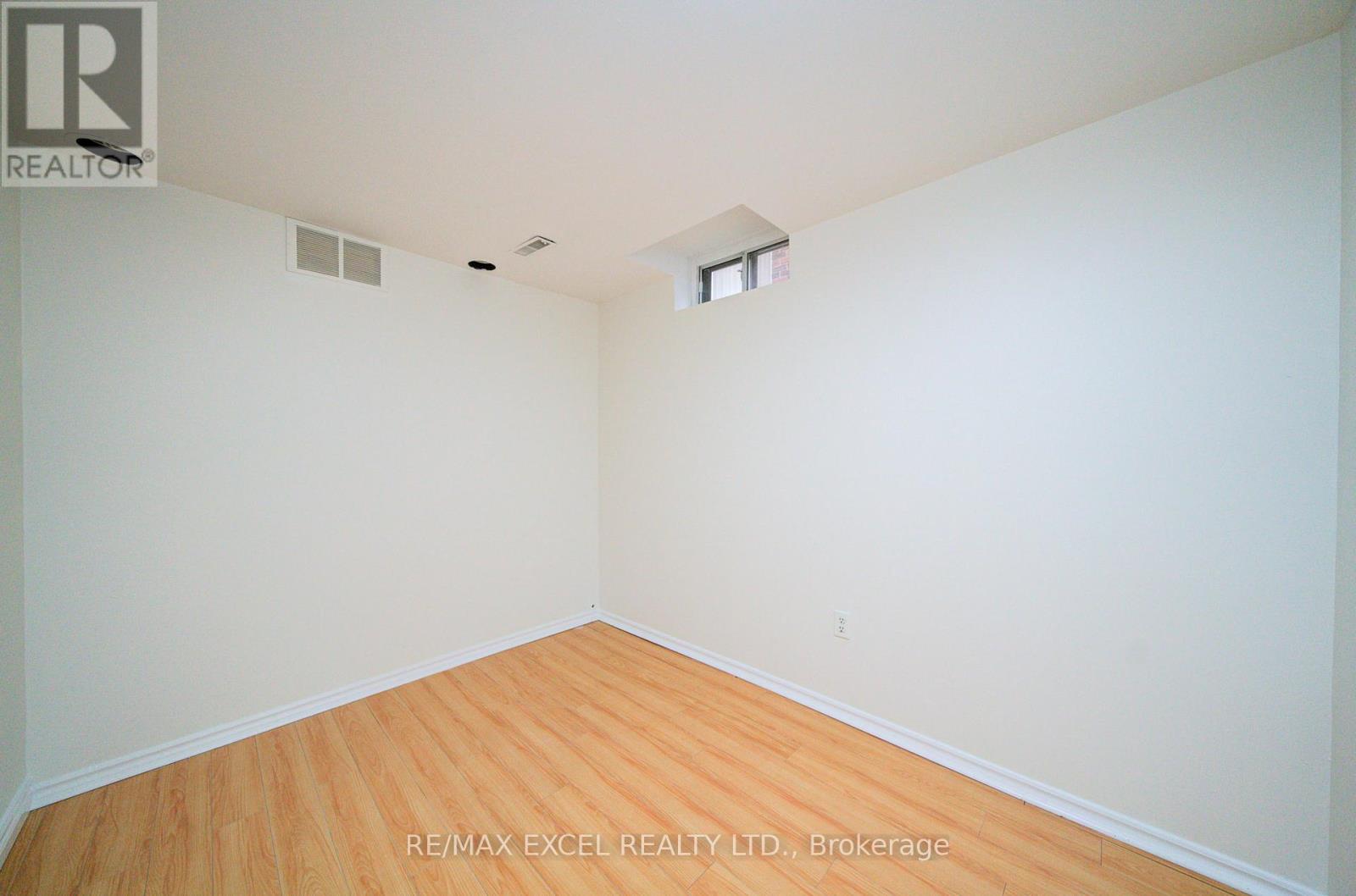 23 Tangmere Crescent, Markham, Ontario  L3R 6Z1 - Photo 39 - N12922170