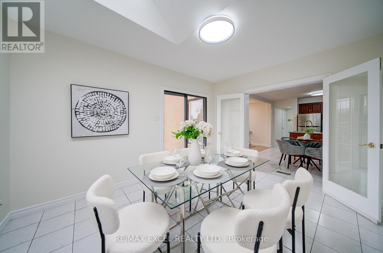 23 Tangmere Crescent, Markham, Ontario  L3R 6Z1 - Photo 23 - N12922170