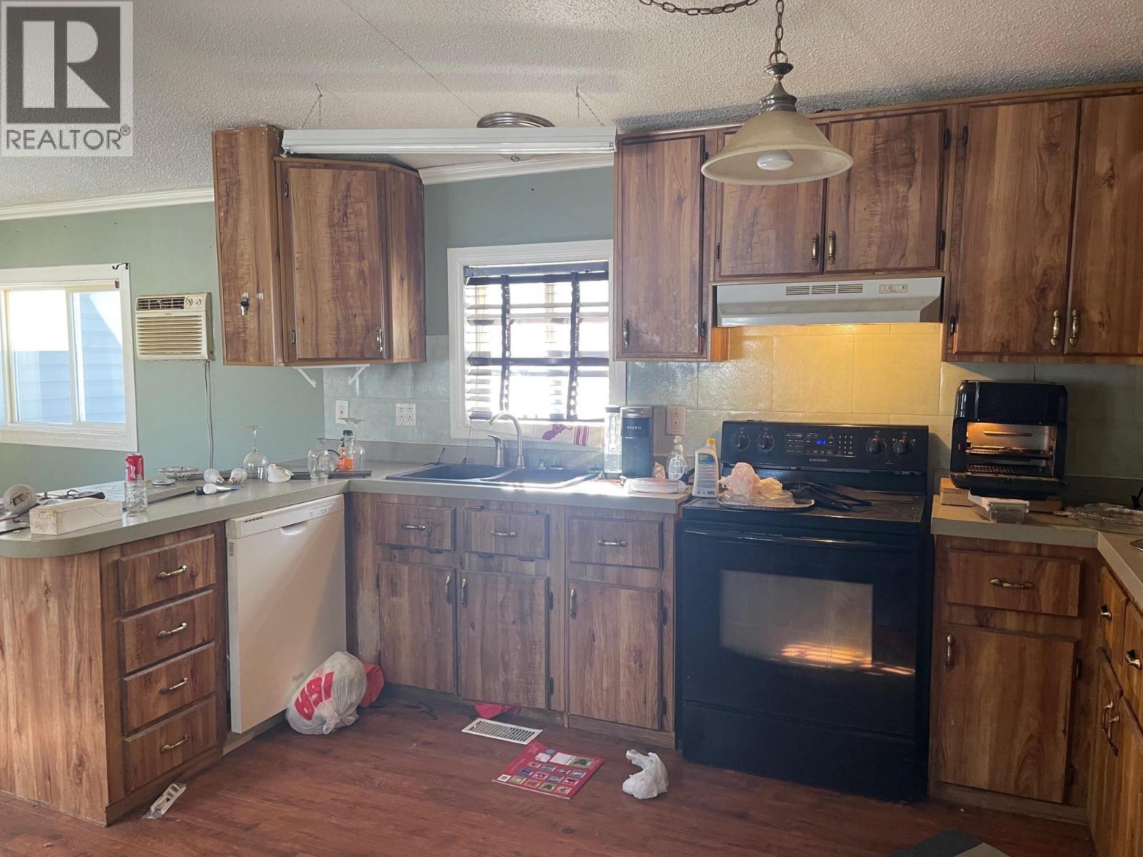 5244 44 Street, Fort Nelson, British Columbia  V0C 1R0 - Photo 6 - R3104184