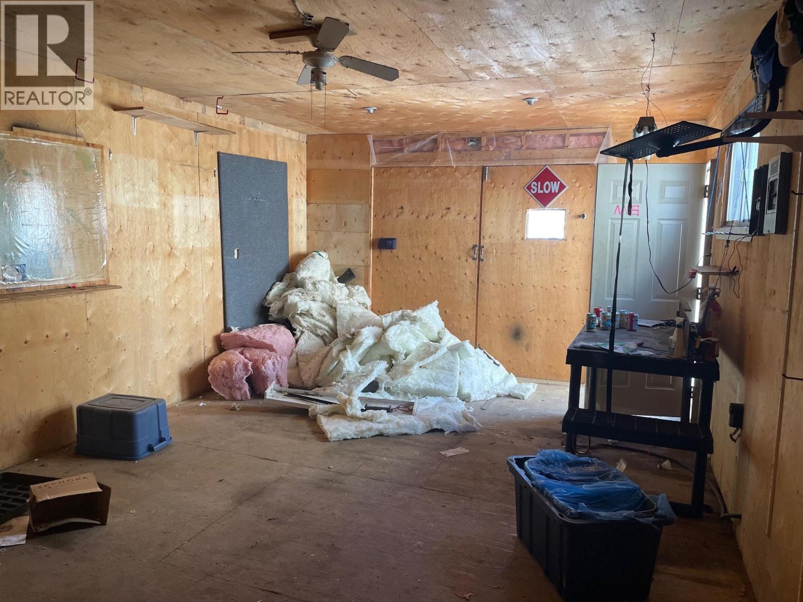 5244 44 Street, Fort Nelson, British Columbia  V0C 1R0 - Photo 18 - R3104184