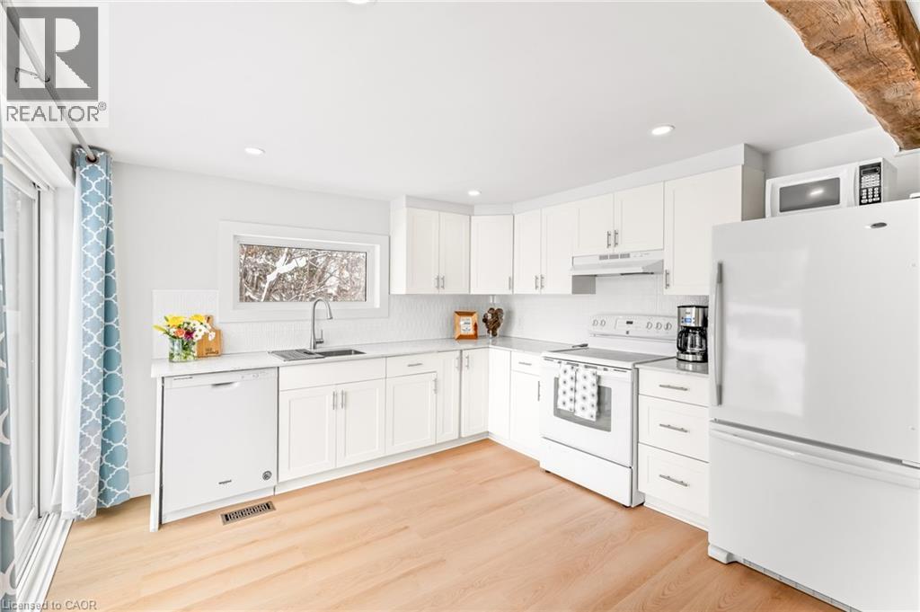 68 Forest Harbour Parkway, Waubaushene, Ontario  L0K 2C0 - Photo 4 - 40811027