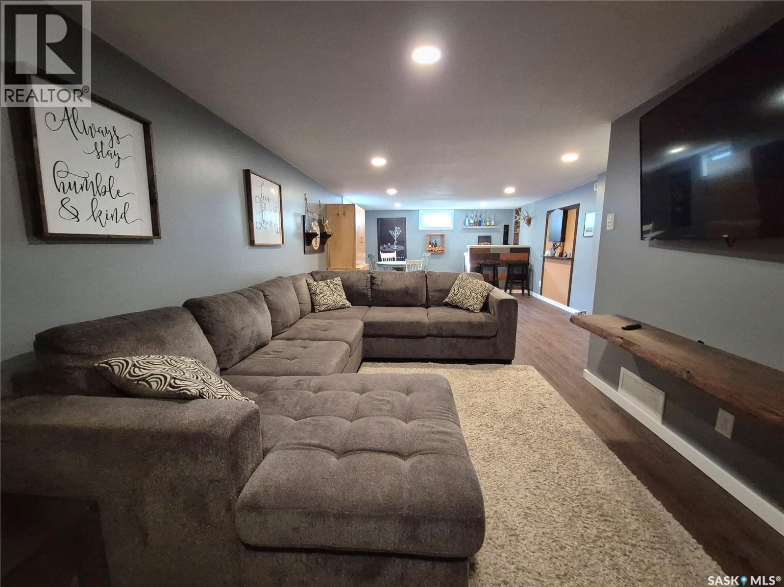 409 5th Avenue Se, Swift Current, Saskatchewan  S9H 3N5 - Photo 26 - SK031419