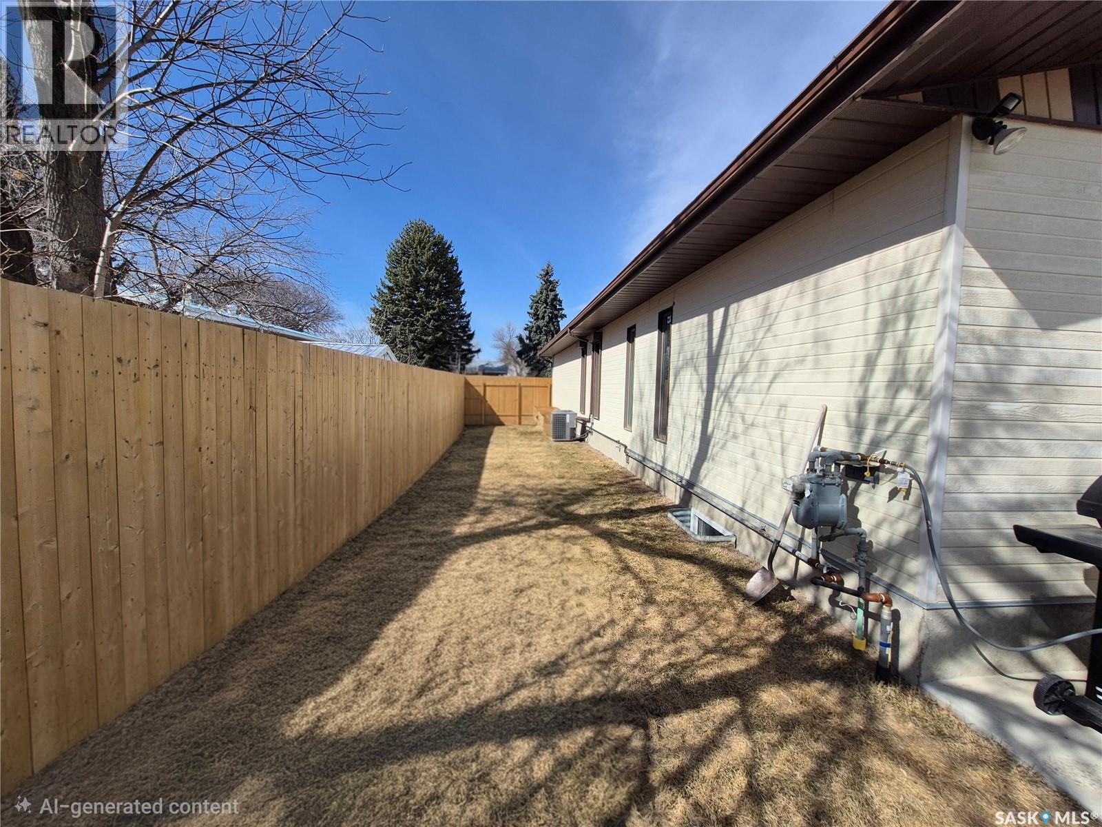 409 5th Avenue Se, Swift Current, Saskatchewan  S9H 3N5 - Photo 41 - SK031419