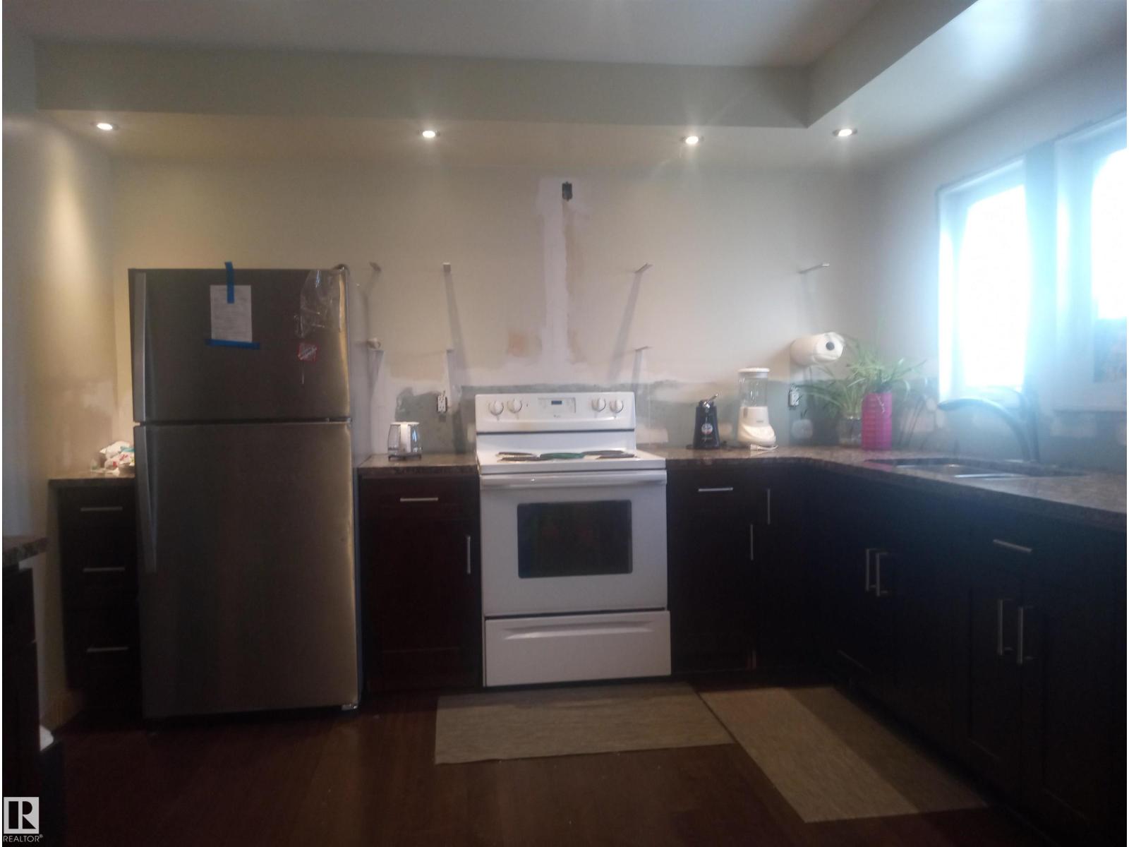 11235 95 St Nw Nw, Edmonton, Alberta  T5G 1K8 - Photo 5 - E4462461