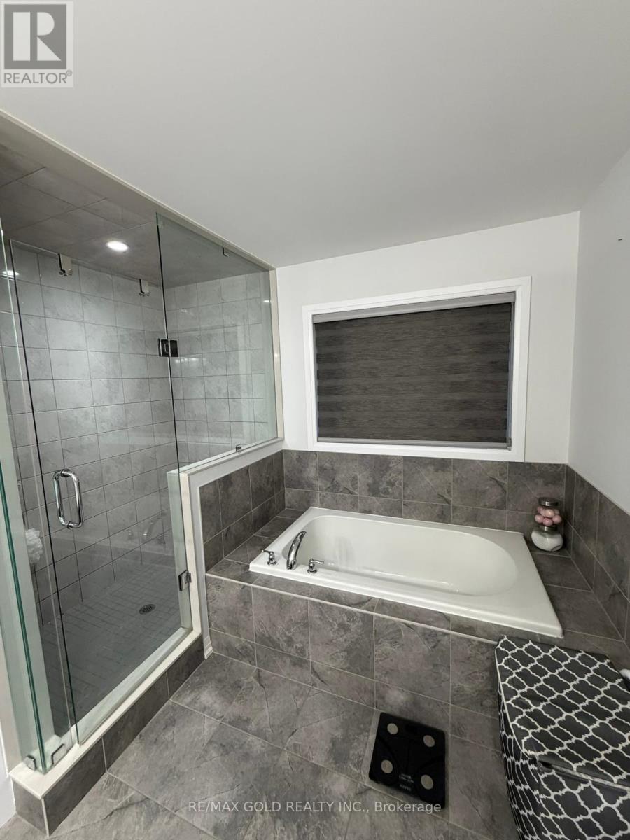 109 Silverwood Crescent, Woodstock, Ontario  N4T 0M5 - Photo 9 - X12926320