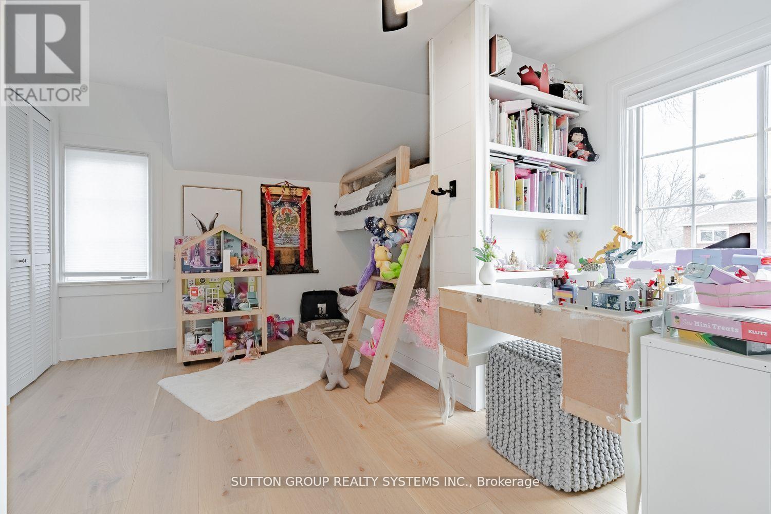 47 Nelson Street, Oakville (Br Bronte), Ontario  L6L 3H5 - Photo 23 - W12928744