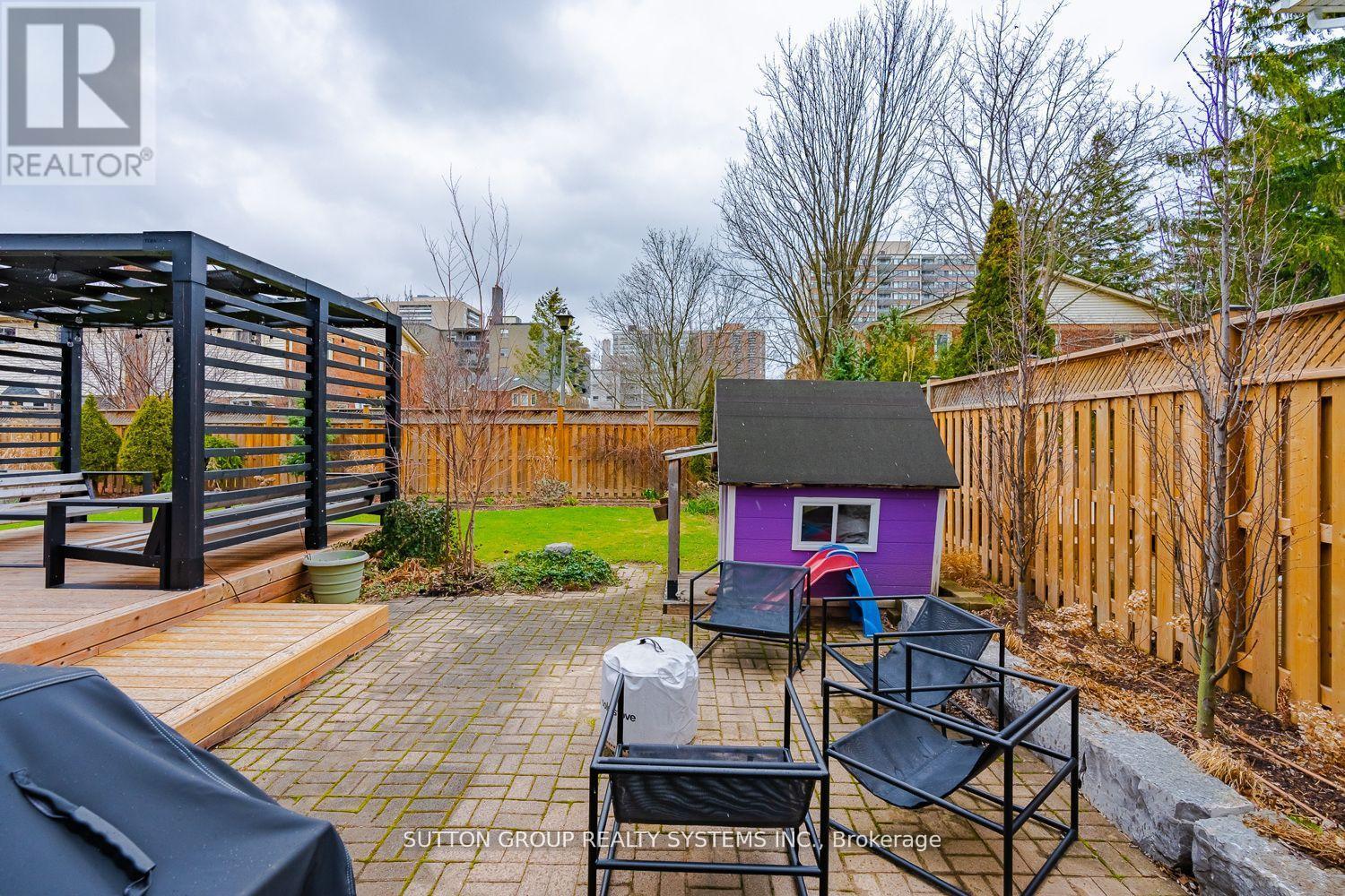 47 Nelson Street, Oakville (Br Bronte), Ontario  L6L 3H5 - Photo 29 - W12928744