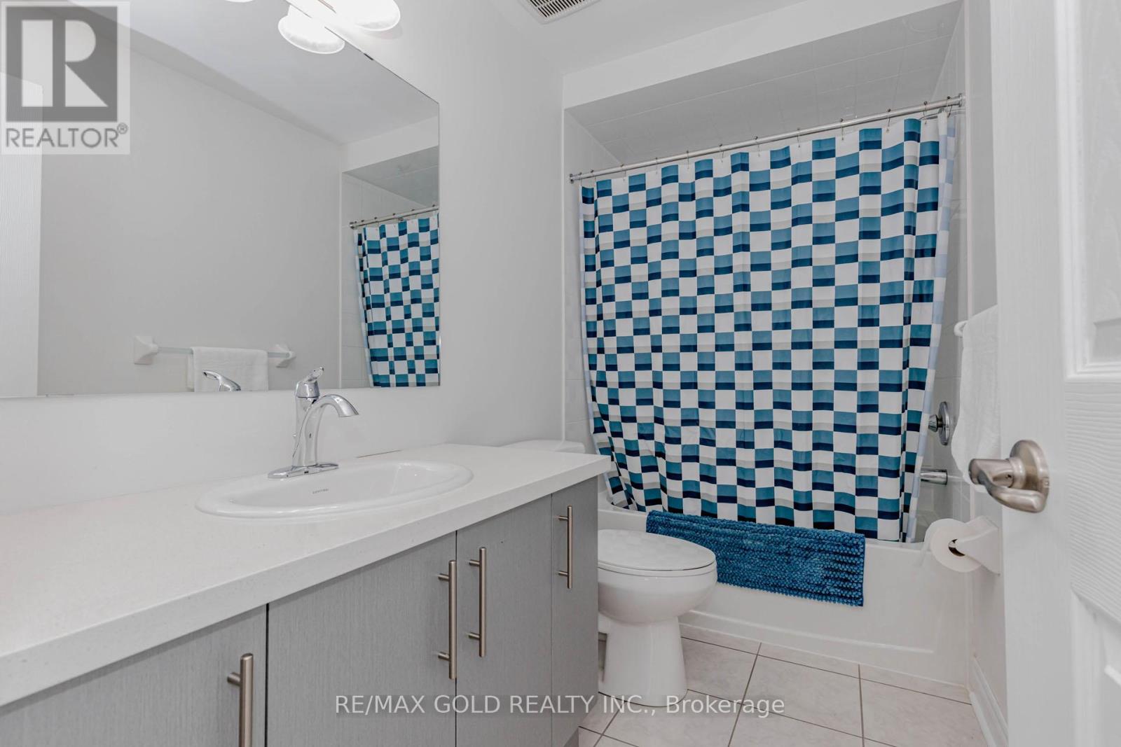 15351 Danby Road, Halton Hills, Ontario  L7G 0H6 - Photo 33 - W12928778