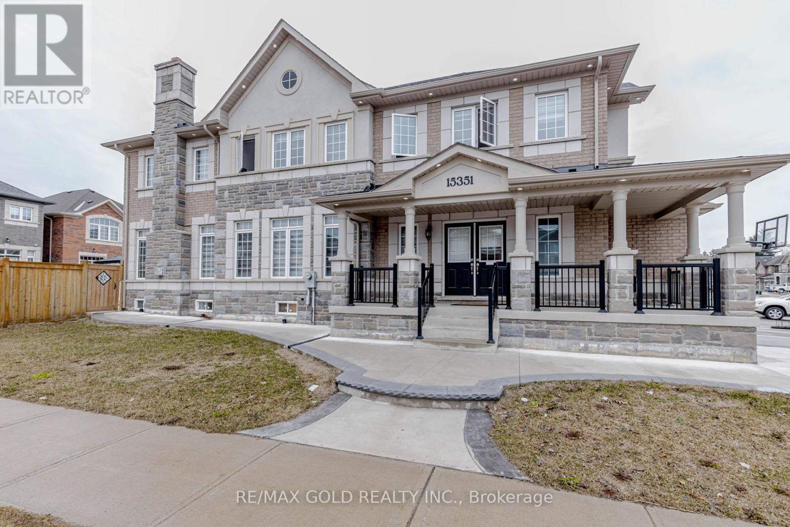 15351 Danby Road, Halton Hills, Ontario  L7G 0H6 - Photo 4 - W12928778
