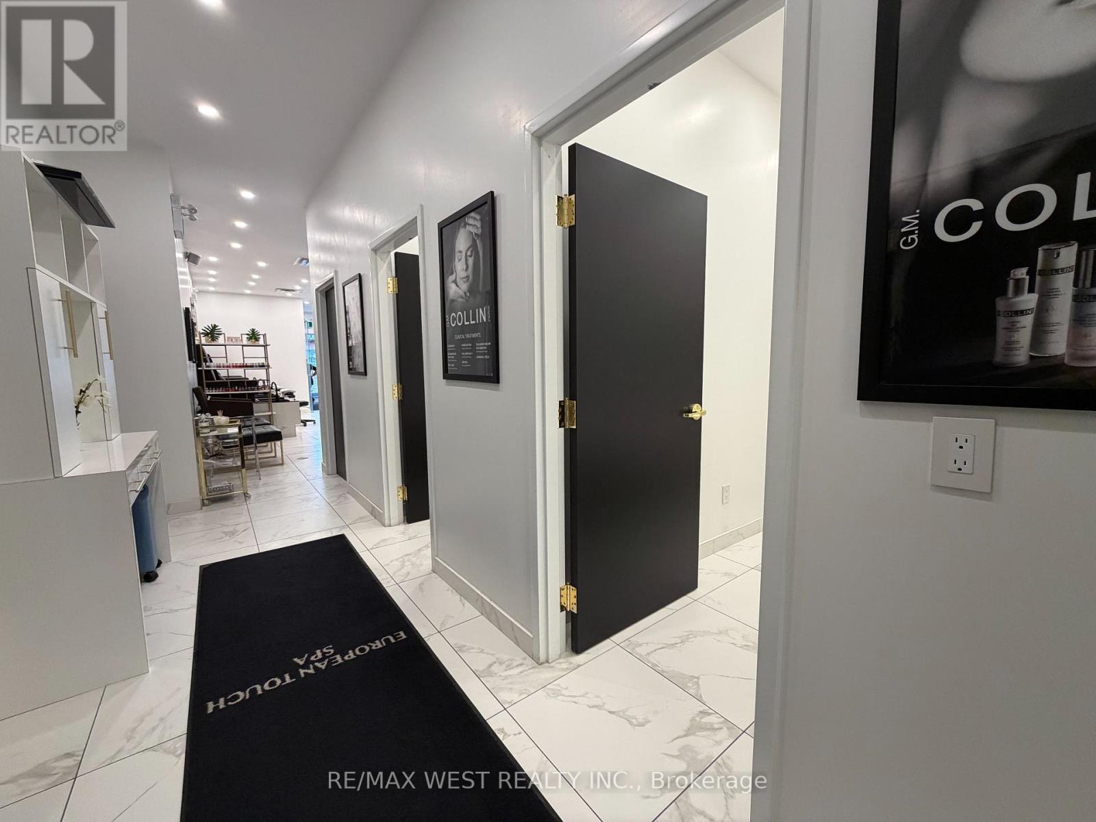 4 Rm#1 - 5027 Hurontario Street, Mississauga (Hurontario), Ontario  L4Z 3X6 - Photo 15 - W12928822