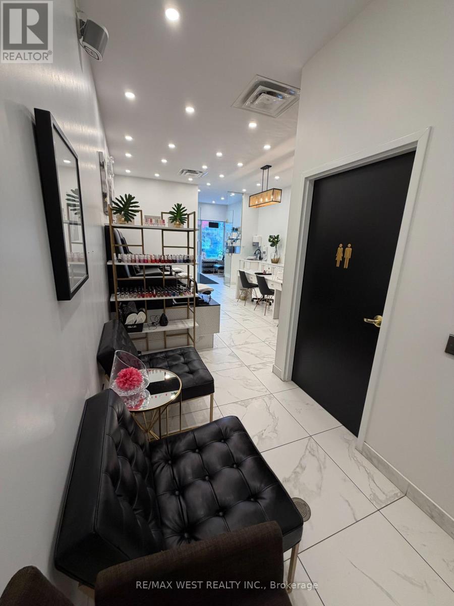 4 Rm#2 - 5027 Hurontario Street, Mississauga (Hurontario), Ontario  L4Z 3X6 - Photo 31 - W12928832