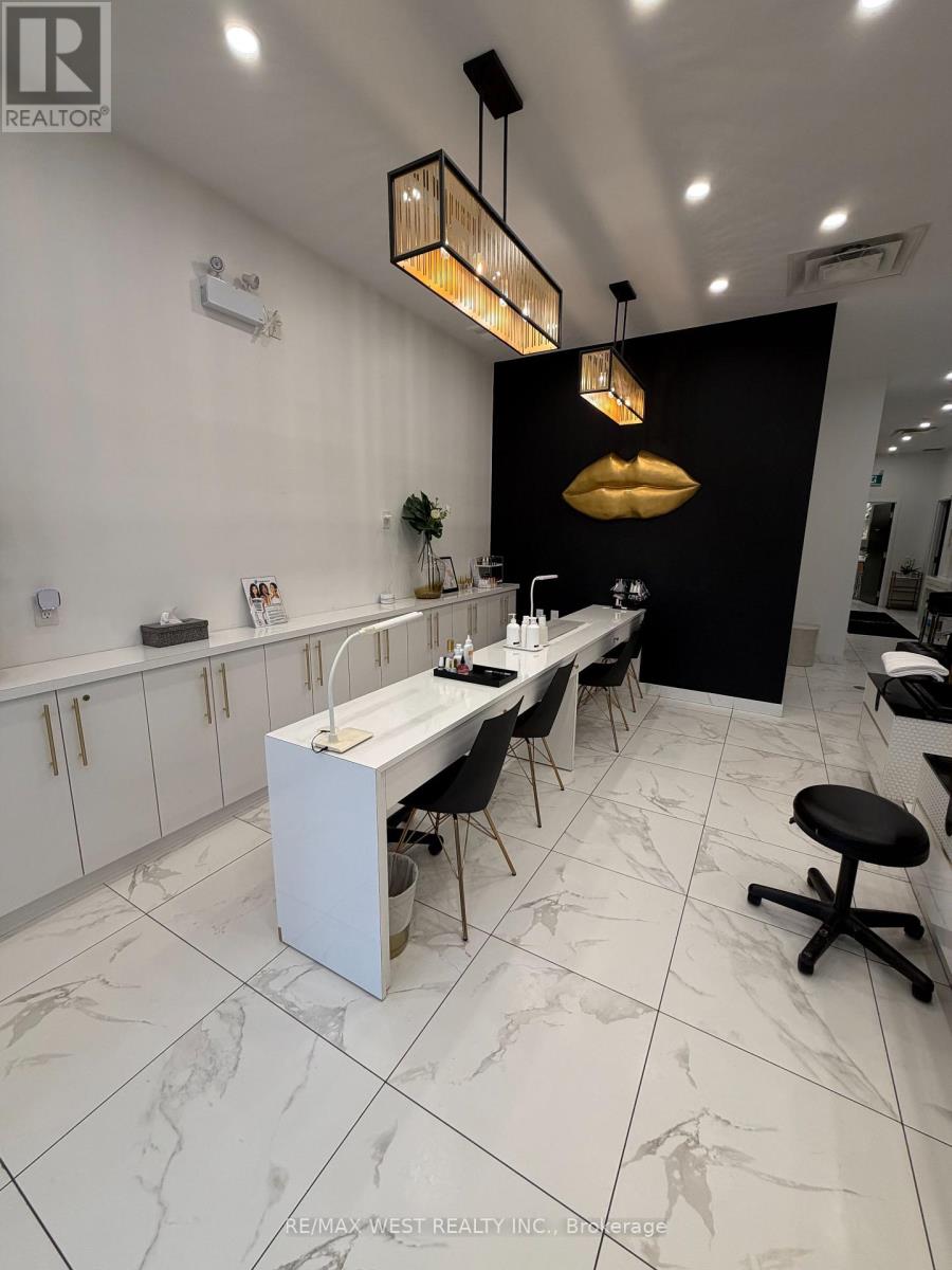 4 Rm#2 - 5027 Hurontario Street, Mississauga (Hurontario), Ontario  L4Z 3X6 - Photo 34 - W12928832