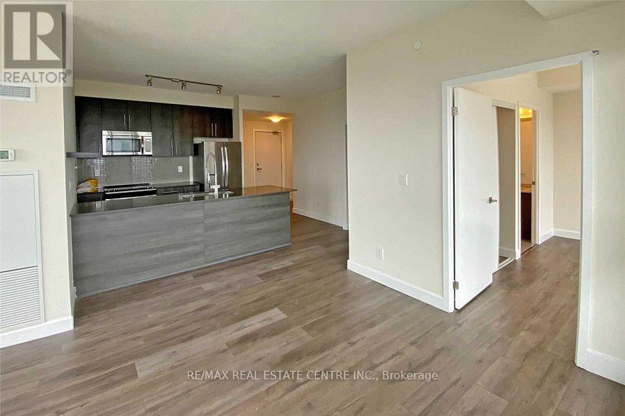 3309 - 510 Curran Place, Mississauga (Creditview), Ontario  L5B 0J8 - Photo 4 - W12928834