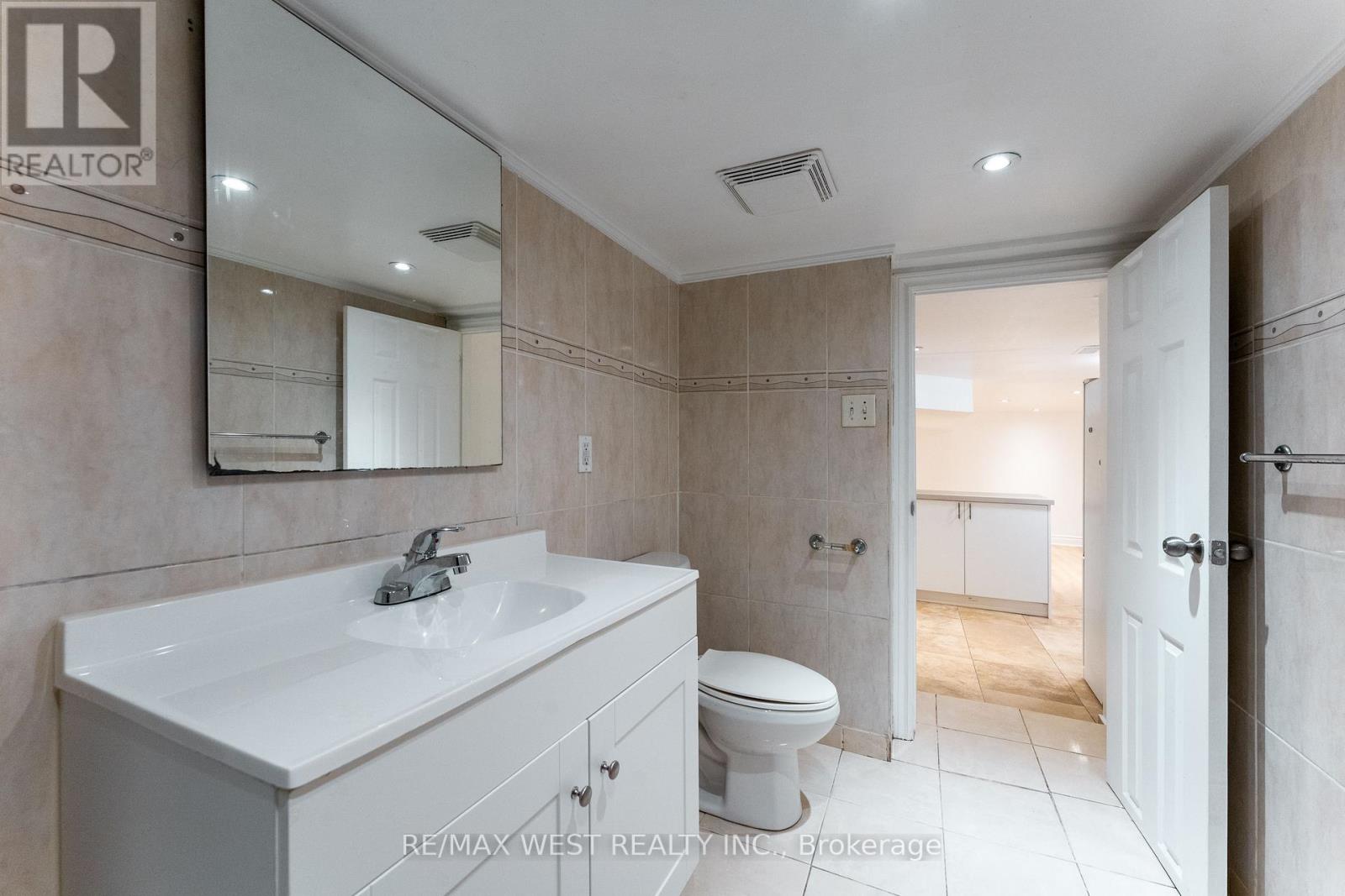 # Bsmt Ap - 12 Gillespie Avenue, Toronto, Ontario  M6N 2Y6 - Photo 10 - W12928858