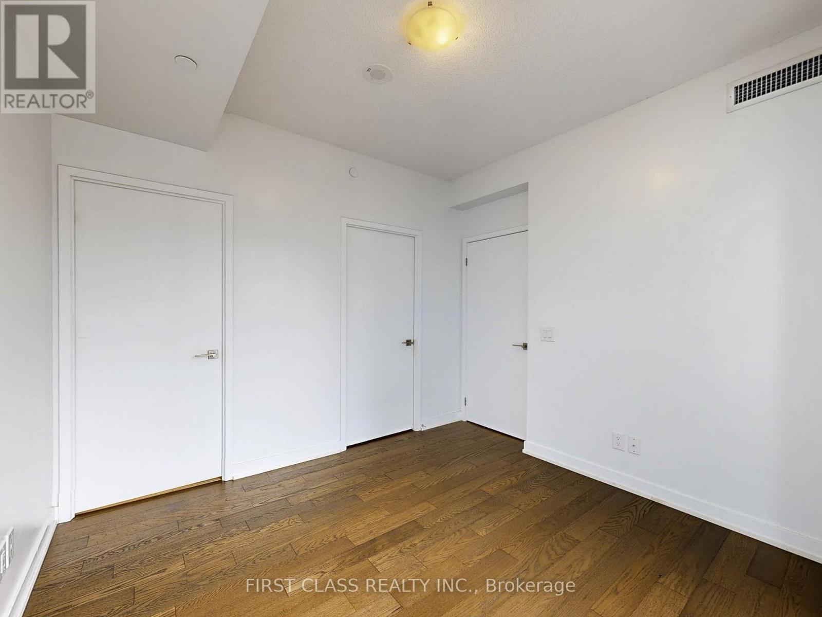 1802 - 4011 Brickstone Mews, Mississauga (Creditview), Ontario  L5B 0J7 - Photo 12 - W12928866