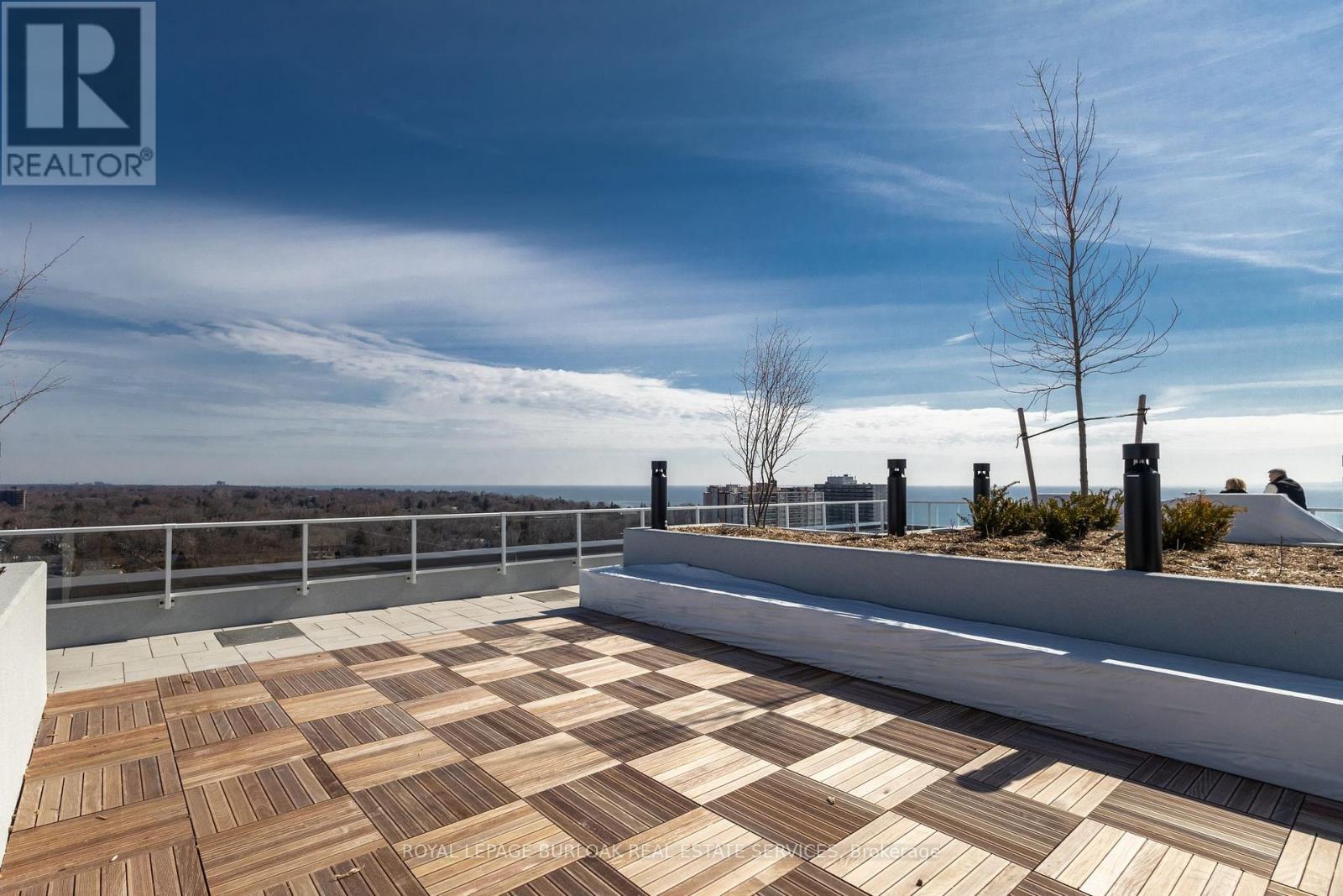 1104 - 2088 James Street, Burlington, Ontario  L7R 0H2 - Photo 26 - W12928876