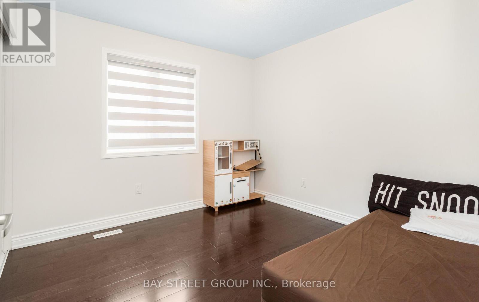 1034 Savoline Boulevard, Milton (Ha Harrison), Ontario  L9T 8P3 - Photo 24 - W12928886