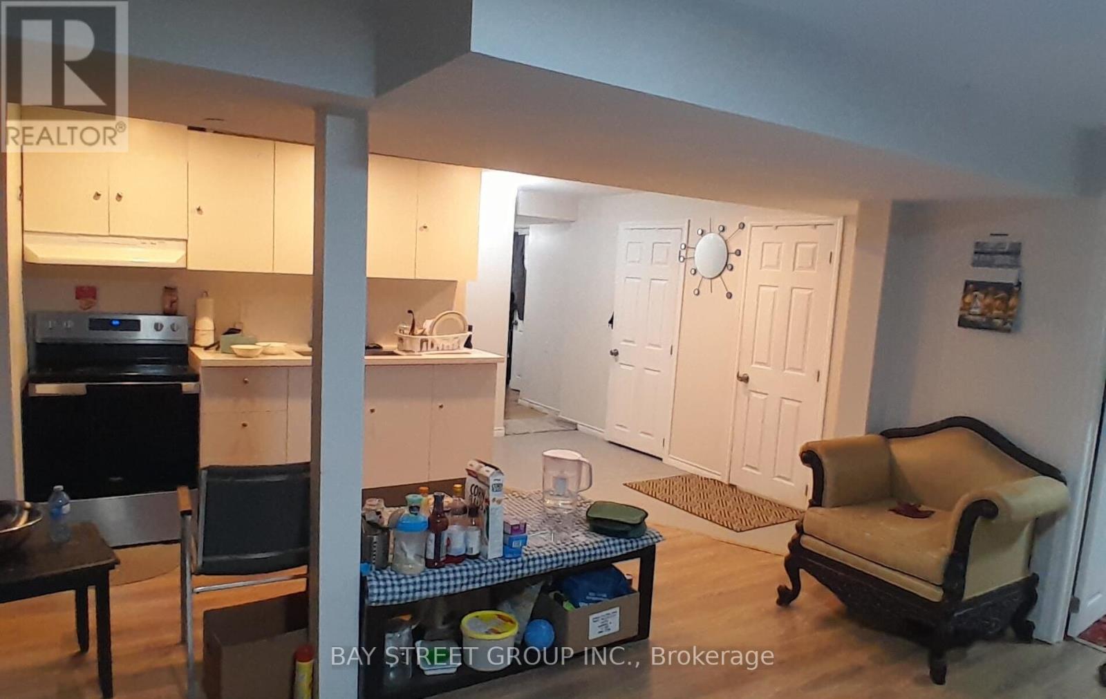 1034 Savoline Boulevard, Milton (Ha Harrison), Ontario  L9T 8P3 - Photo 29 - W12928886