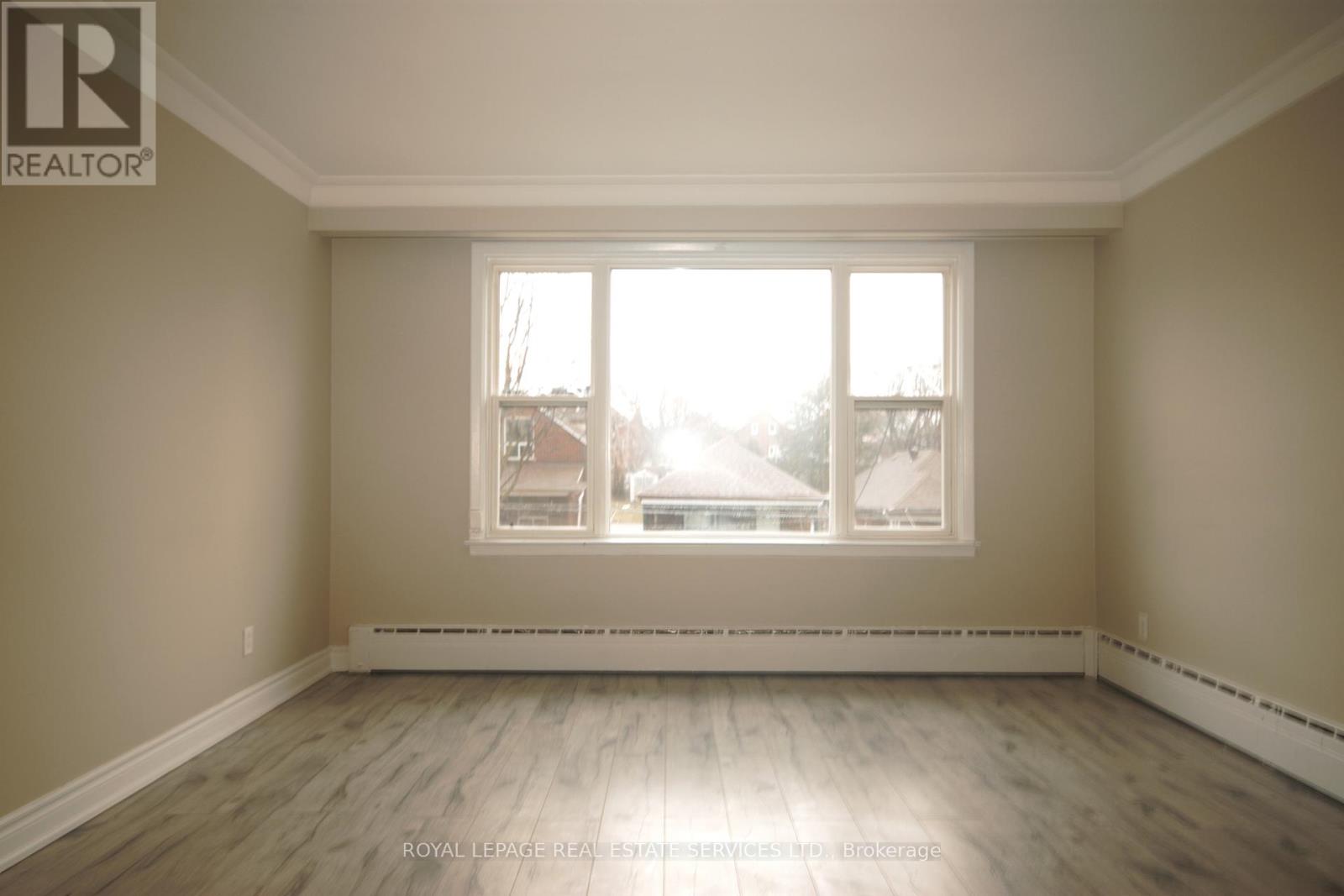 2 - 62 Branstone #2 Road, Toronto, Ontario  M6Z 4E4 - Photo 4 - W12928906