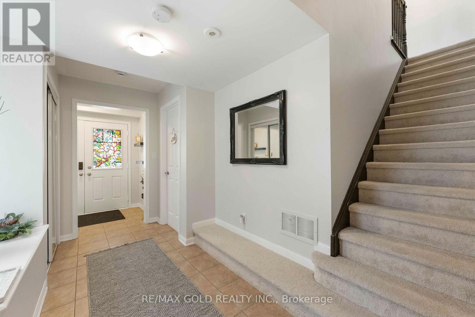 323 Dymott Avenue, Milton, Ontario  L9T 0Z4 - Photo 11 - W12928910