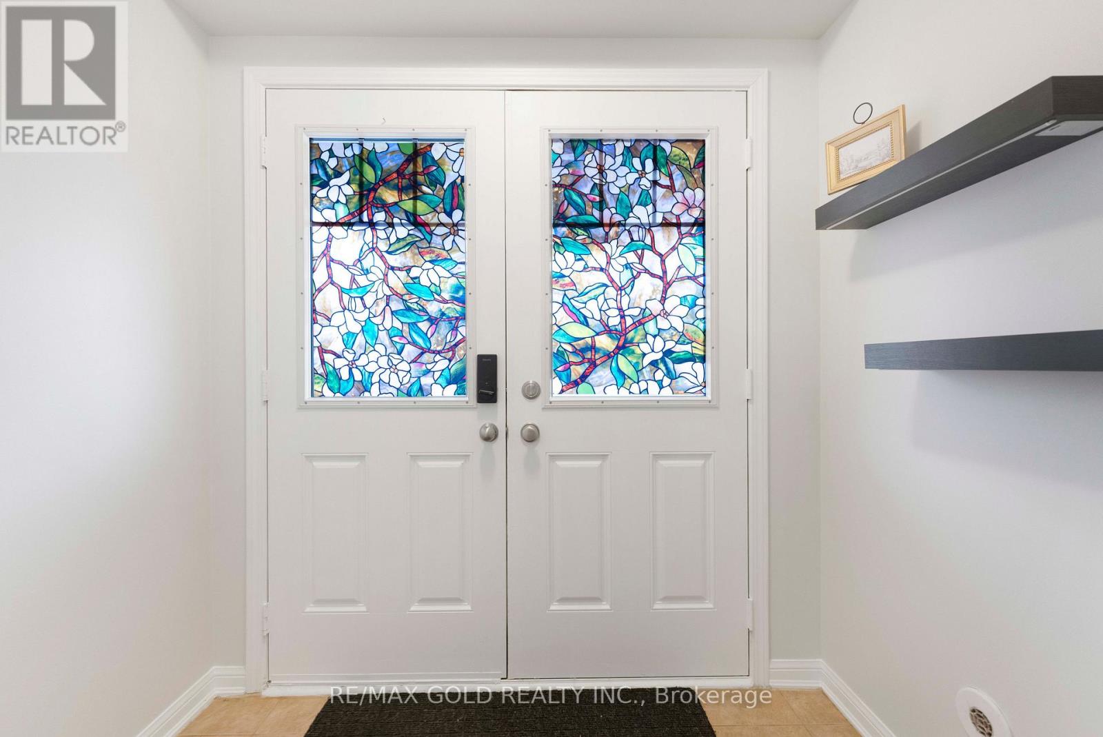 323 Dymott Avenue, Milton, Ontario  L9T 0Z4 - Photo 3 - W12928910