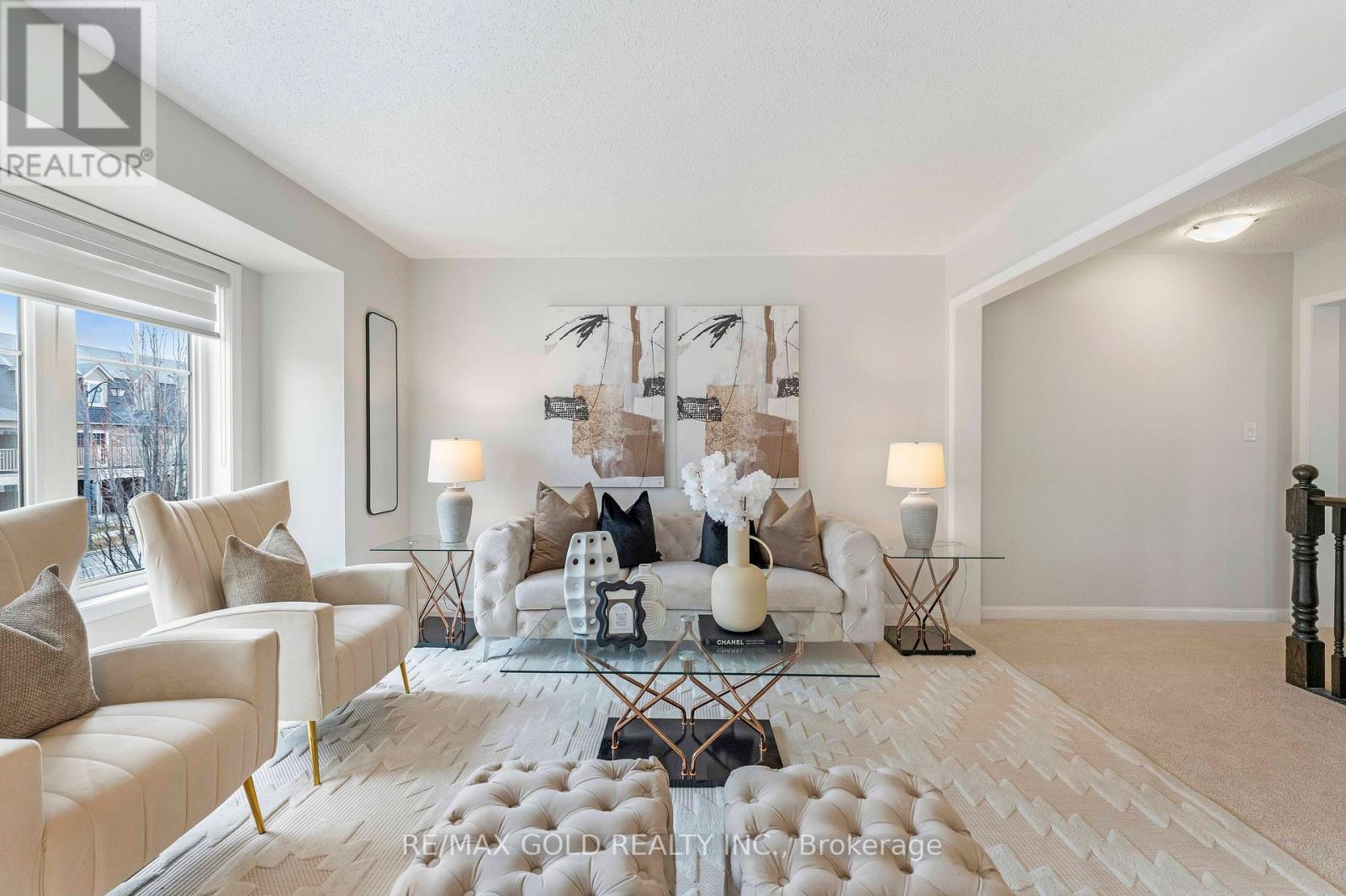 323 Dymott Avenue, Milton, Ontario  L9T 0Z4 - Photo 4 - W12928910