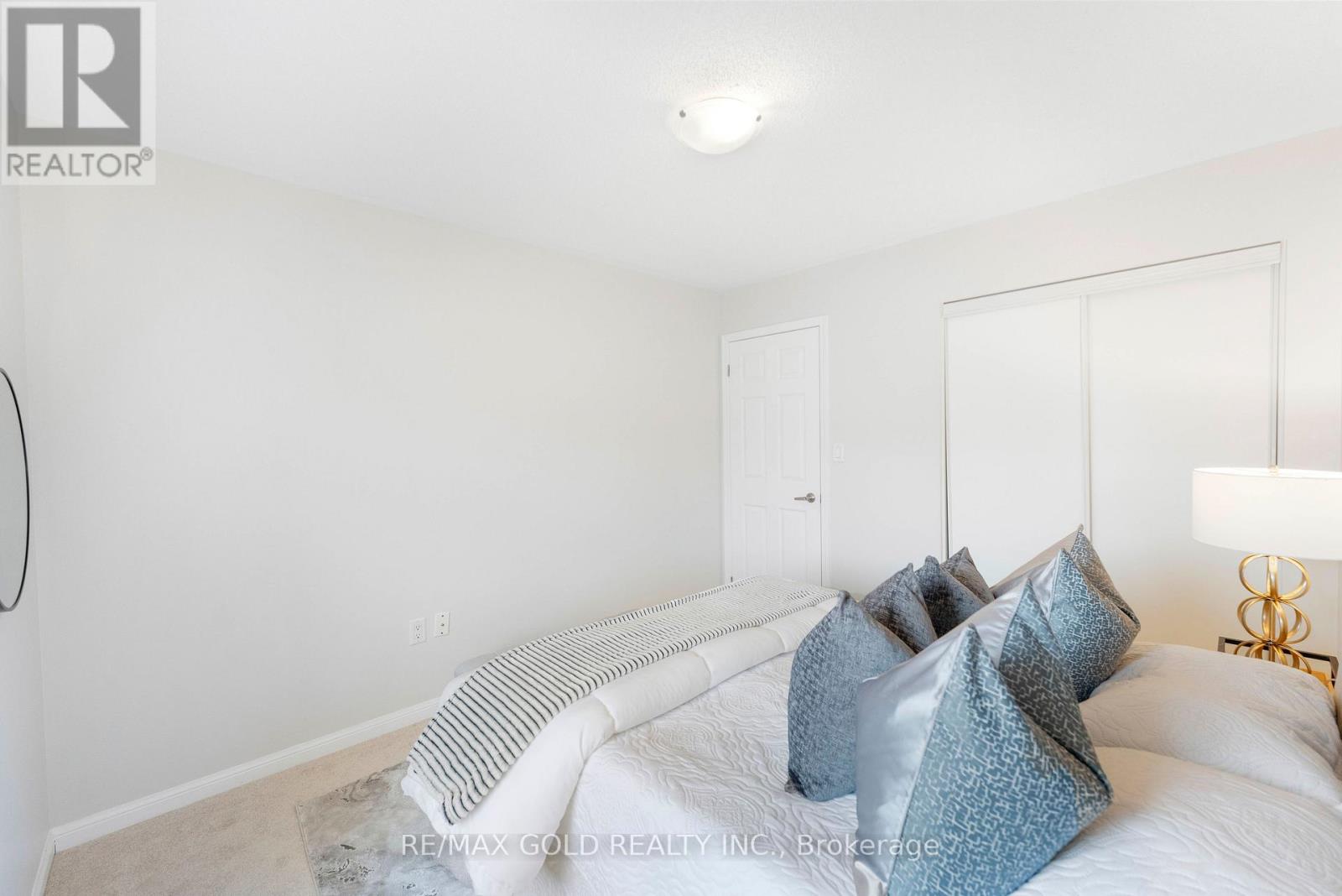 323 Dymott Avenue, Milton, Ontario  L9T 0Z4 - Photo 40 - W12928910