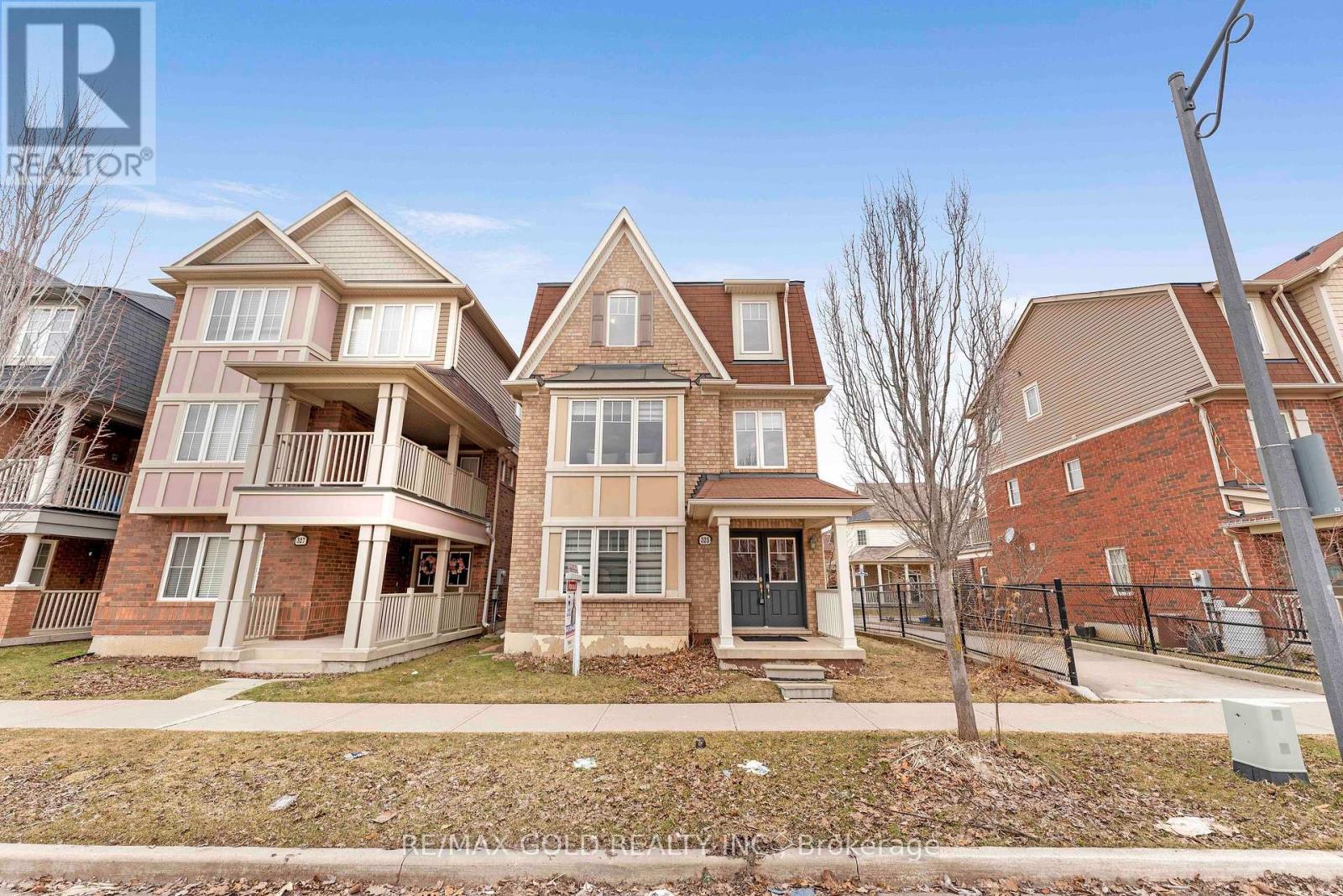 323 Dymott Avenue, Milton, Ontario  L9T 0Z4 - Photo 43 - W12928910