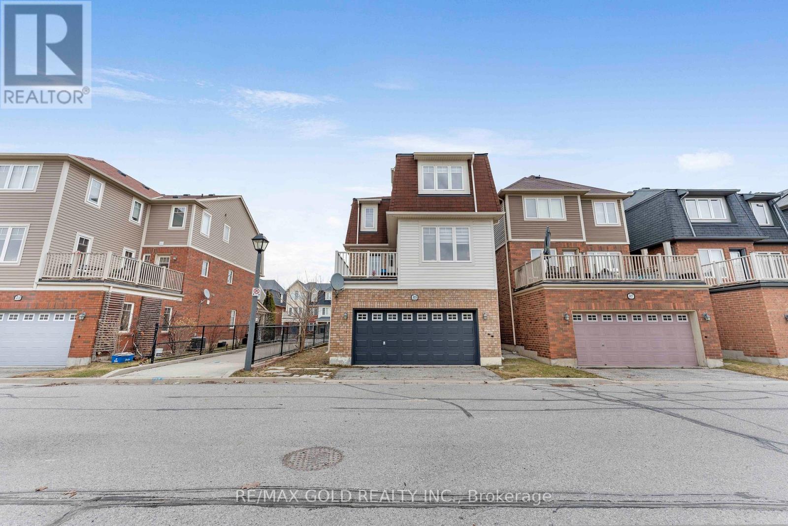 323 Dymott Avenue, Milton, Ontario  L9T 0Z4 - Photo 46 - W12928910