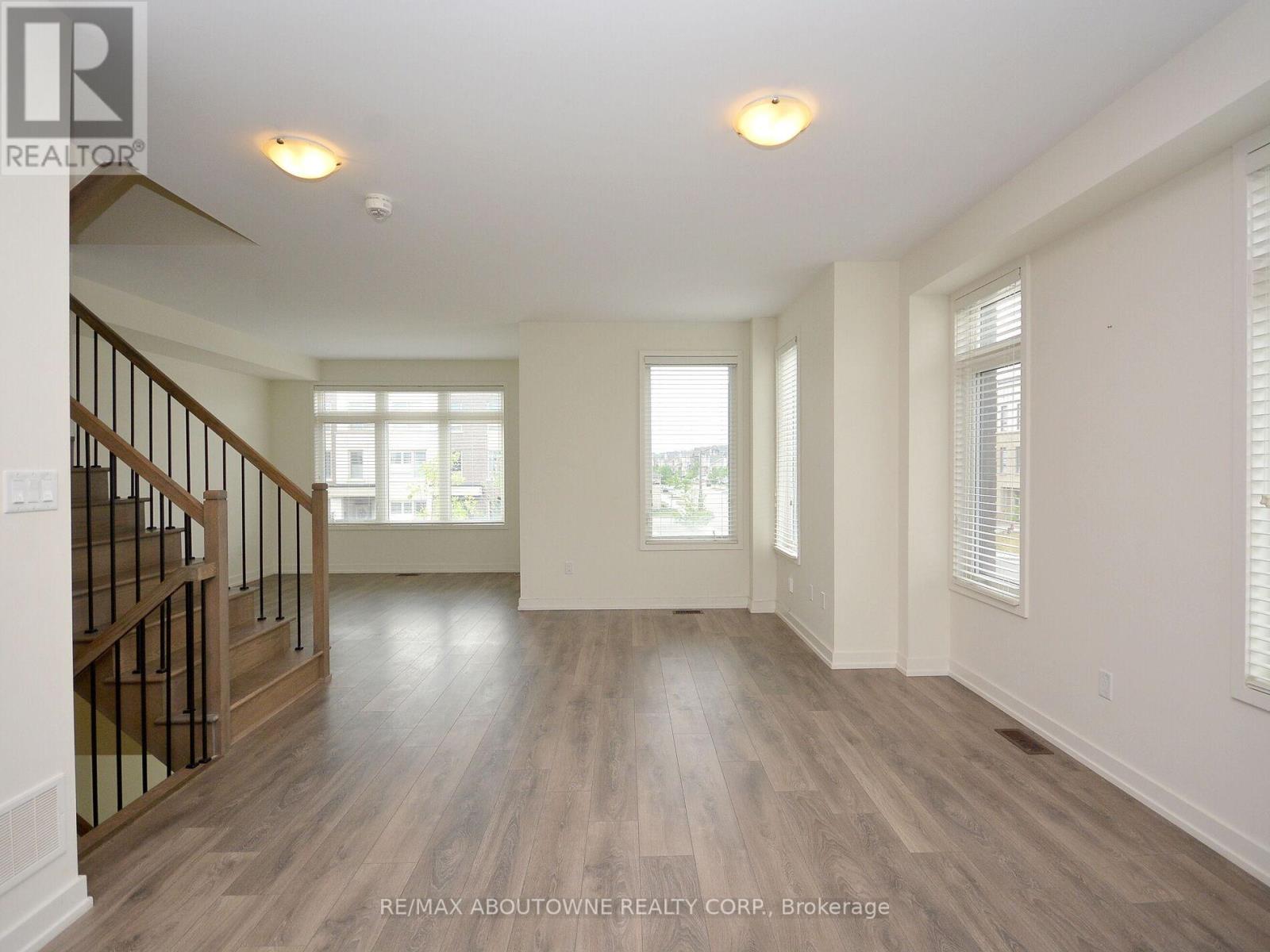 331 Squire Crescent, Oakville (Go Glenorchy), Ontario  L6H 0L9 - Photo 24 - W12928970