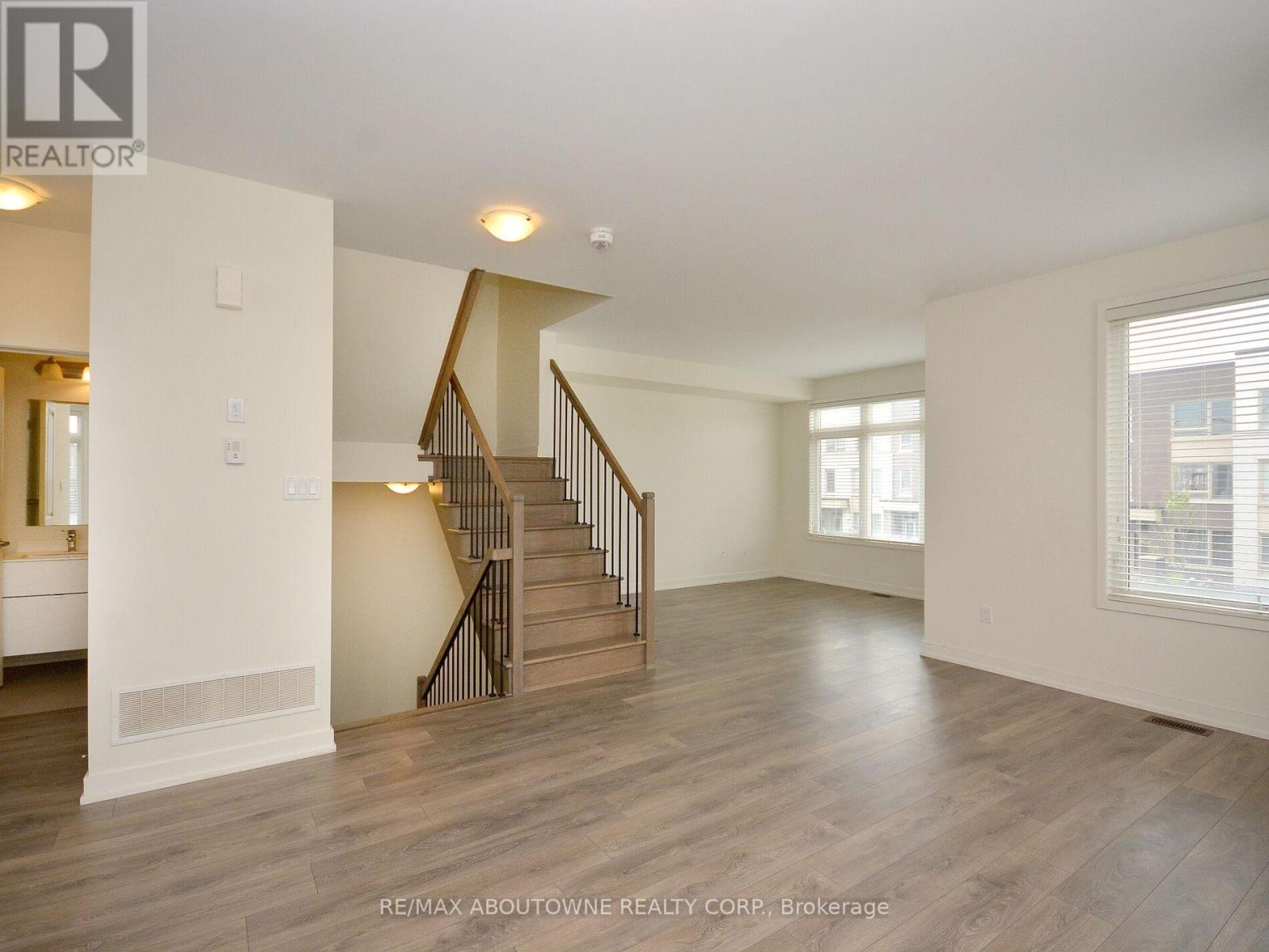 331 Squire Crescent, Oakville (Go Glenorchy), Ontario  L6H 0L9 - Photo 25 - W12928970