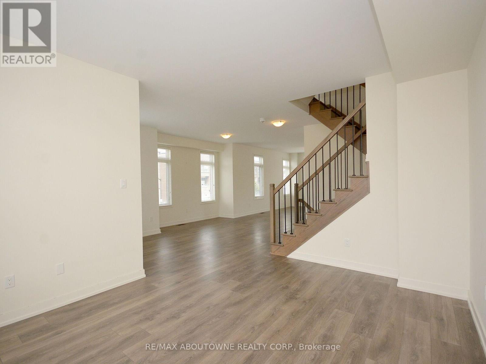 331 Squire Crescent, Oakville (Go Glenorchy), Ontario  L6H 0L9 - Photo 28 - W12928970