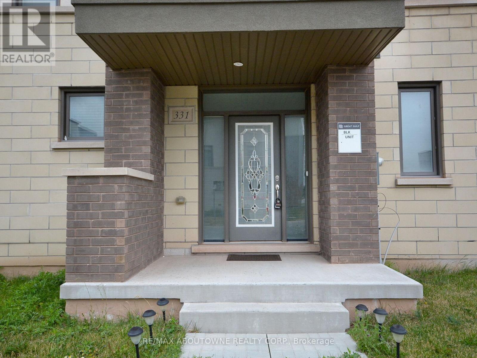 331 Squire Crescent, Oakville (Go Glenorchy), Ontario  L6H 0L9 - Photo 4 - W12928970