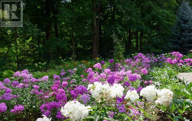 3952 Rolling Valley Drive, Mississauga (Erin Mills), Ontario  L5L 5V9 - Photo 34 - W12928996