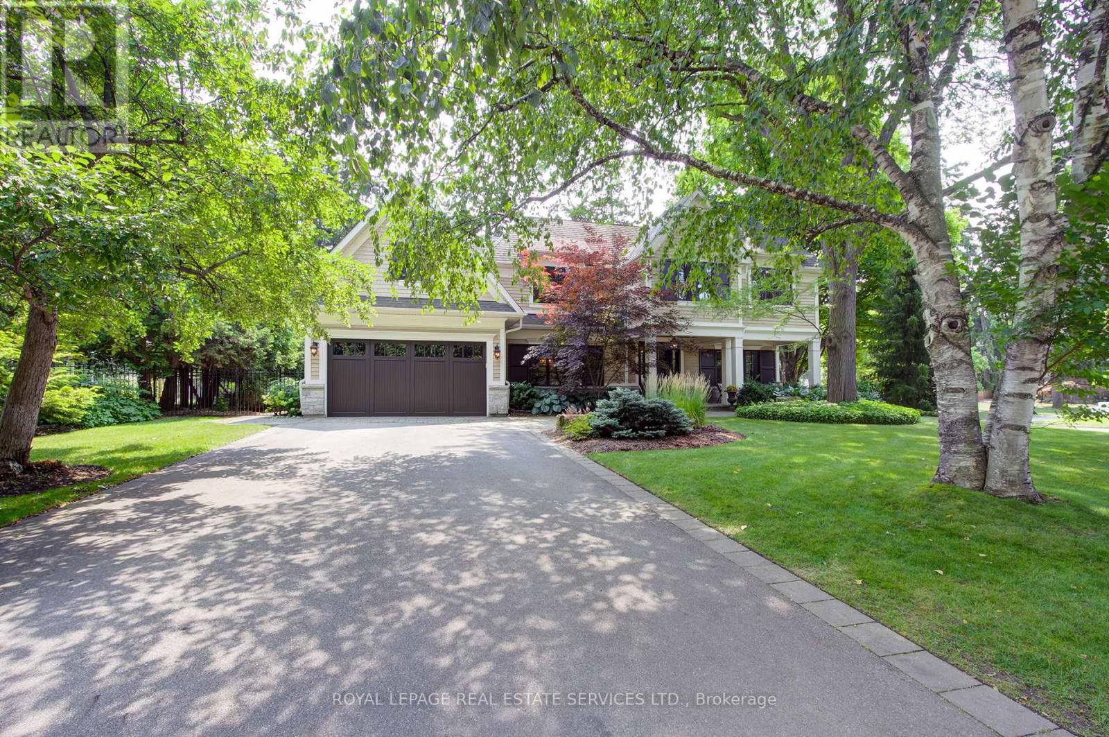 461 Copeland Court, Oakville, Ontario  L6J 4B8 - Photo 2 - W12929018