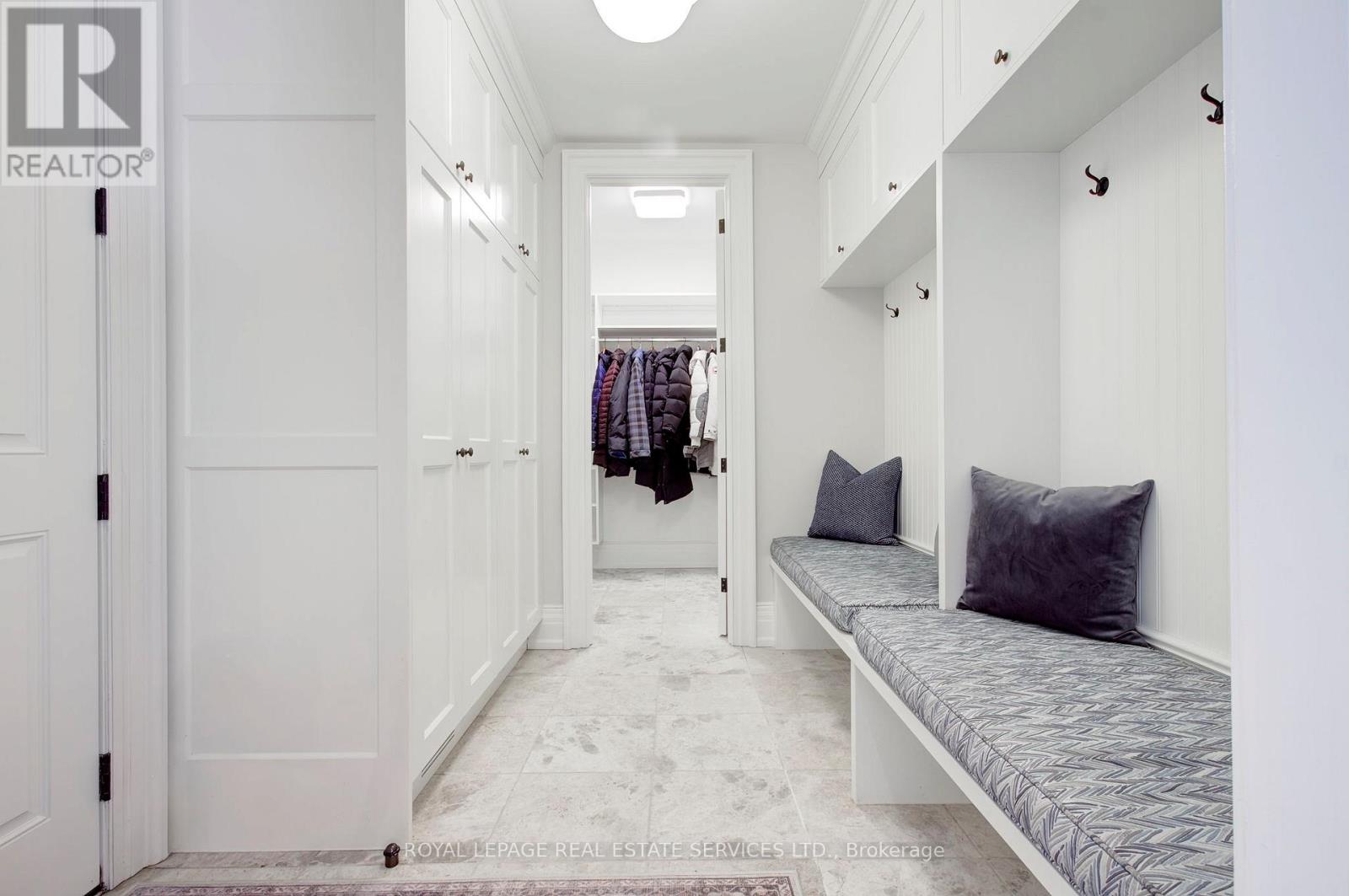 461 Copeland Court, Oakville, Ontario  L6J 4B8 - Photo 22 - W12929018