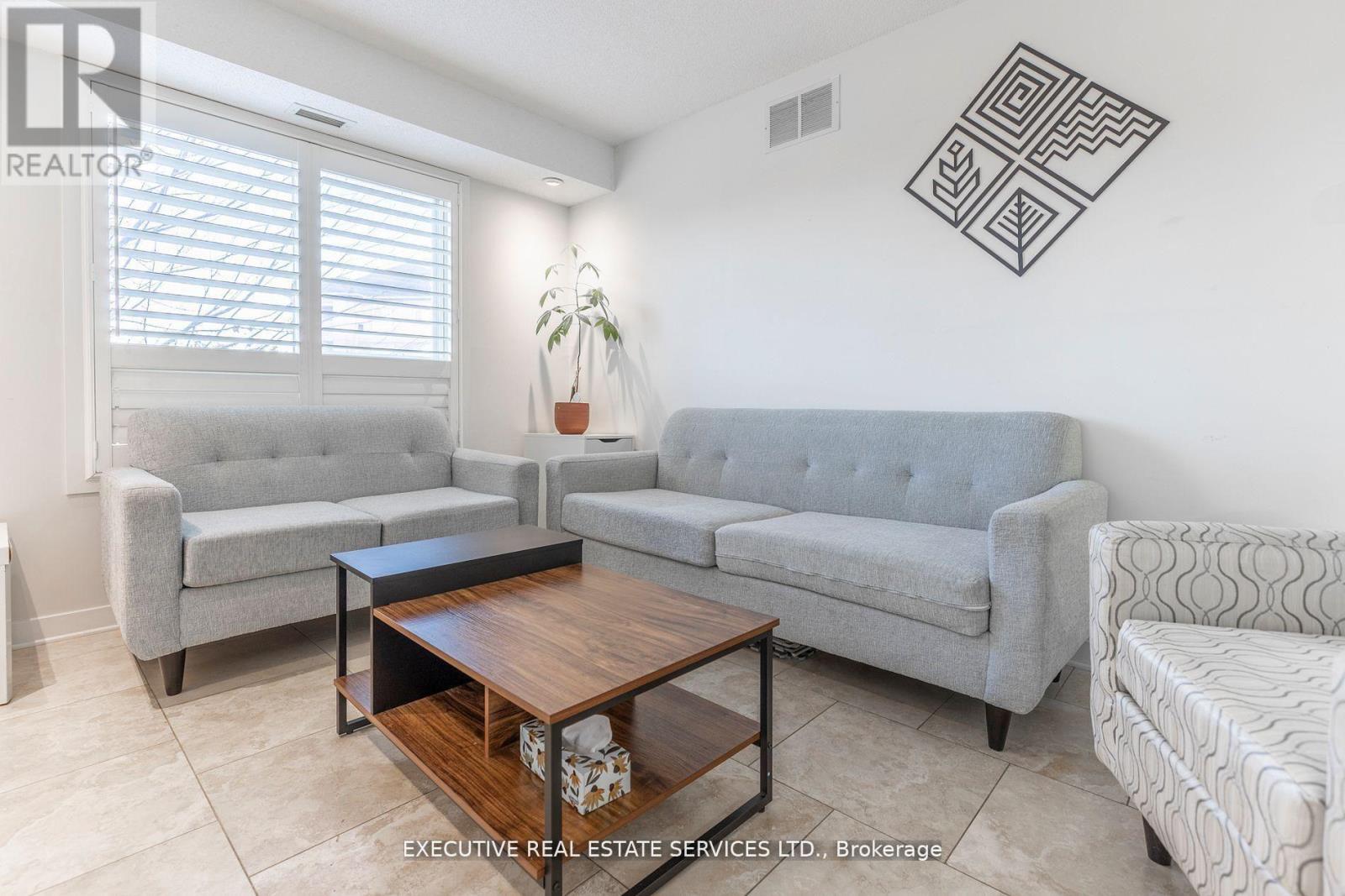 #203 - 4 Dayspring Circle, Brampton, Ontario  L6P 2Z5 - Photo 25 - W12929020