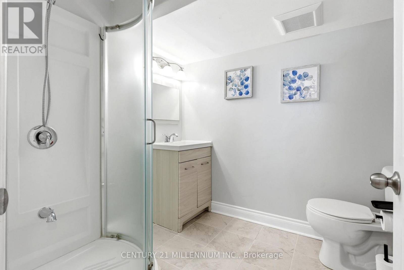 35 Doncaster Drive, Brampton, Ontario  L6T 1S8 - Photo 22 - W12929022