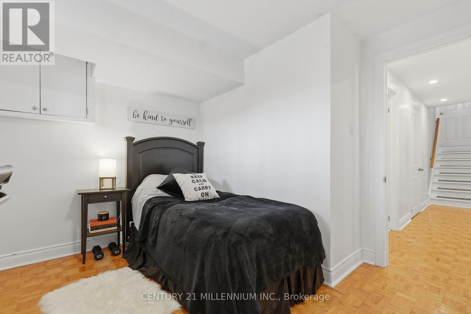 35 Doncaster Drive, Brampton, Ontario  L6T 1S8 - Photo 24 - W12929022