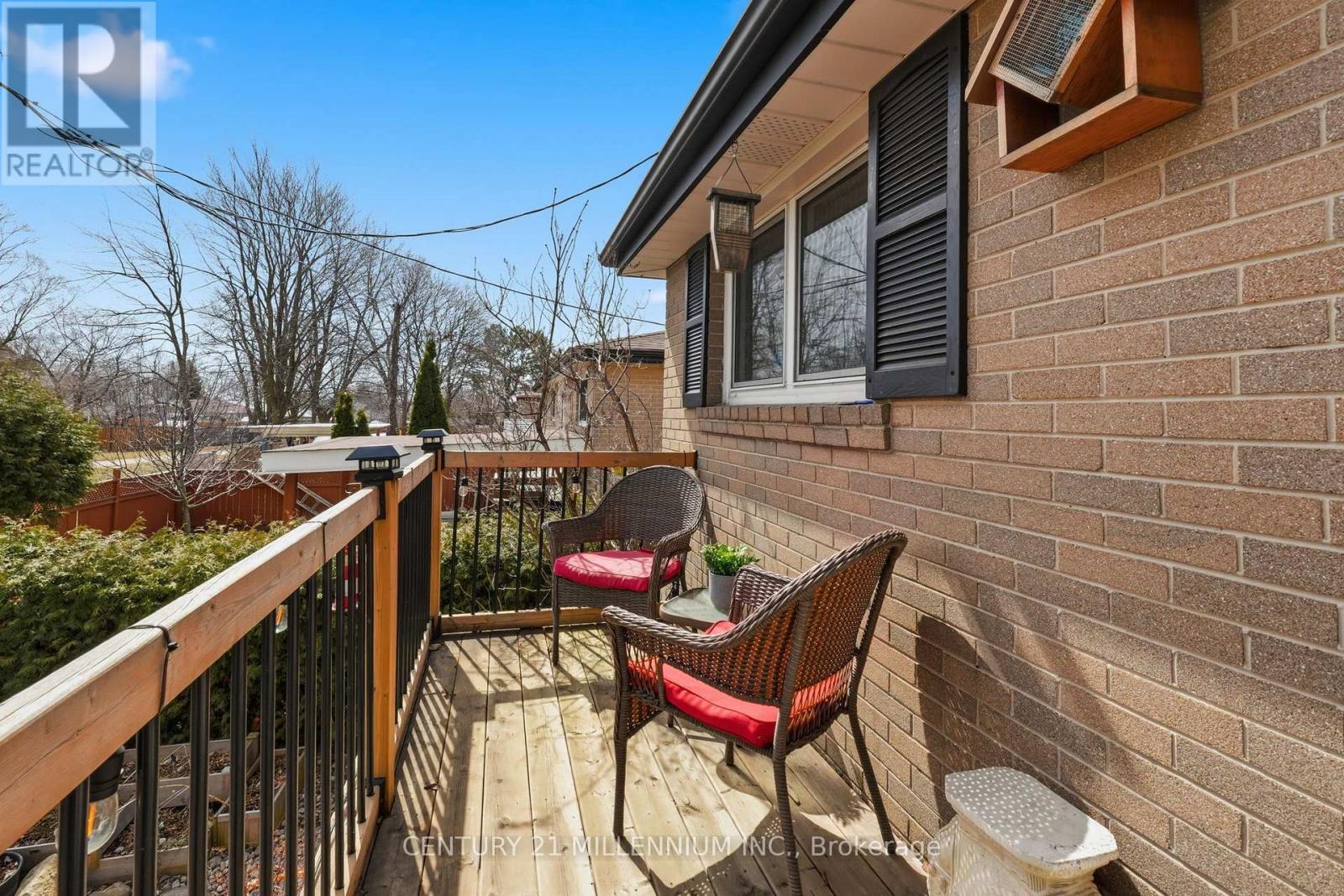 35 Doncaster Drive, Brampton, Ontario  L6T 1S8 - Photo 26 - W12929022