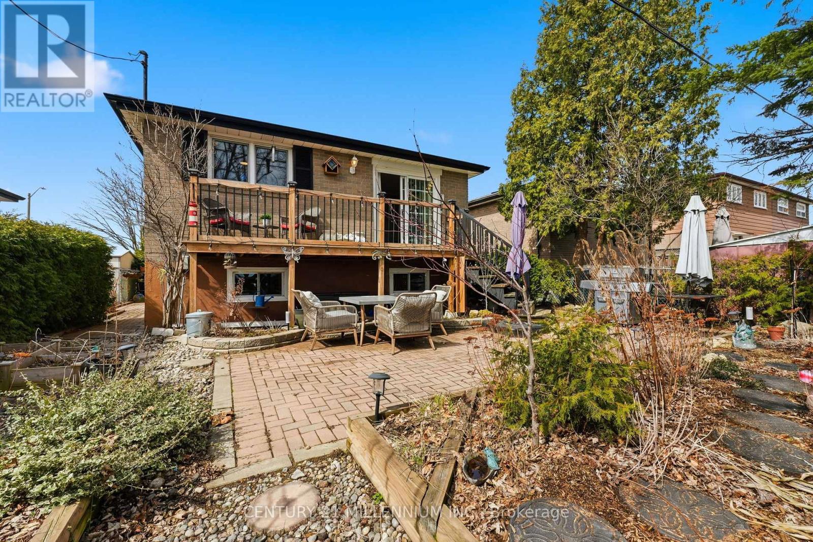 35 Doncaster Drive, Brampton, Ontario  L6T 1S8 - Photo 29 - W12929022