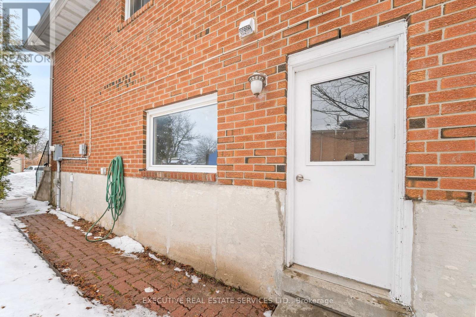 44 Lakecrest Trail, Brampton (Heart Lake West), Ontario  L6Z 1S6 - Photo 27 - W12929024