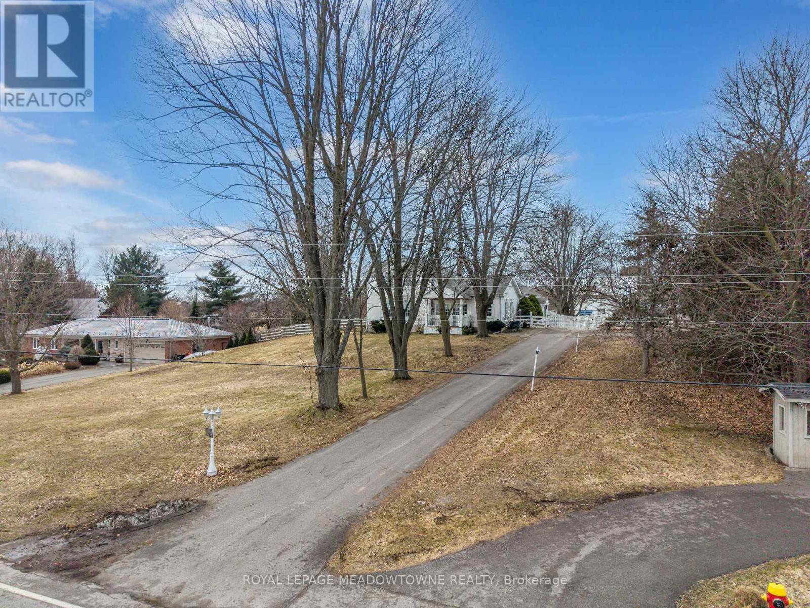 152 Confederation Street, Halton Hills, Ontario  L7G 4S8 - Photo 49 - W12929066